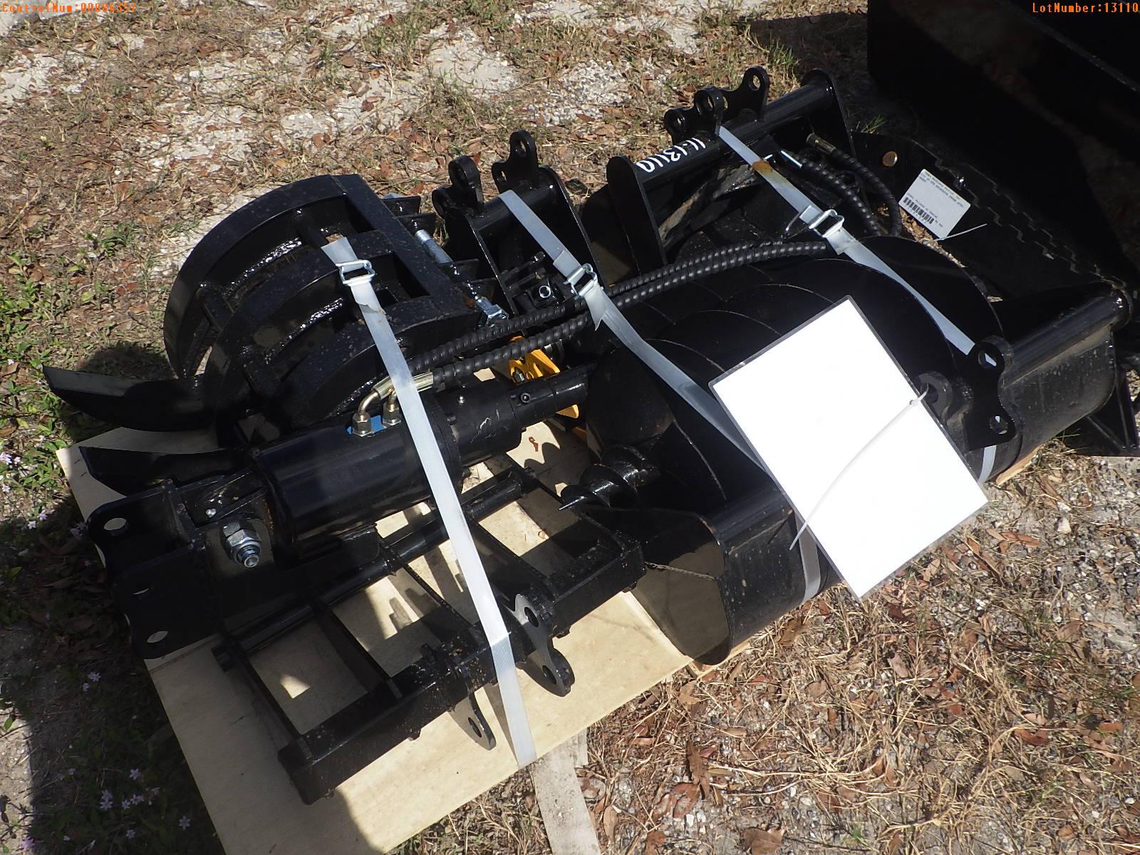 11-13110 (Equip.-Implement misc.)  Seller:Private/Dealer SET OF EXCAVATOR ATTACH