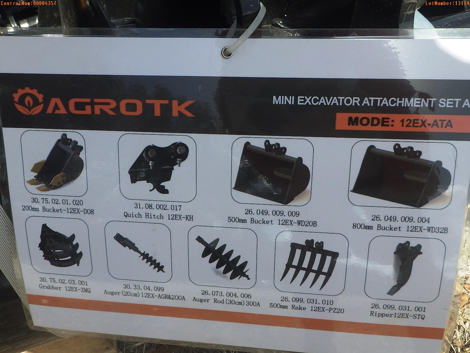 11-13110 (Equip.-Implement misc.)  Seller:Private/Dealer SET OF EXCAVATOR ATTACH