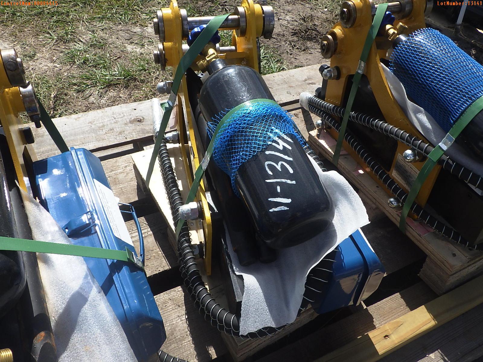 11-13141 (Equip.-Implement misc.)  Seller:Private/Dealer VICSEC VCH35 EXCAVATOR