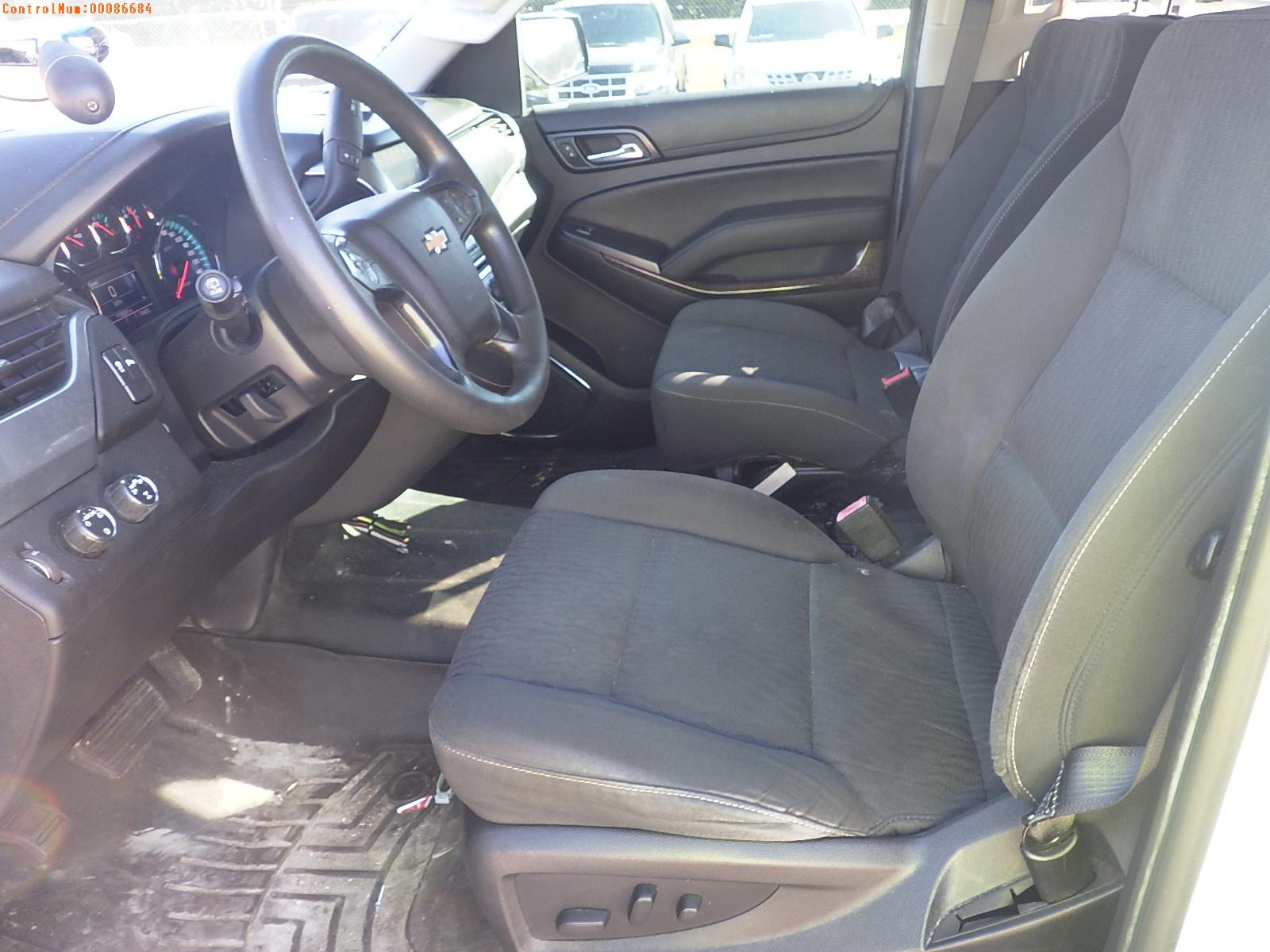 2-06249 (Cars-SUV 4D)  Seller: Gov-Pinellas County Sheriffs Ofc 2018 CHEV TAHOE