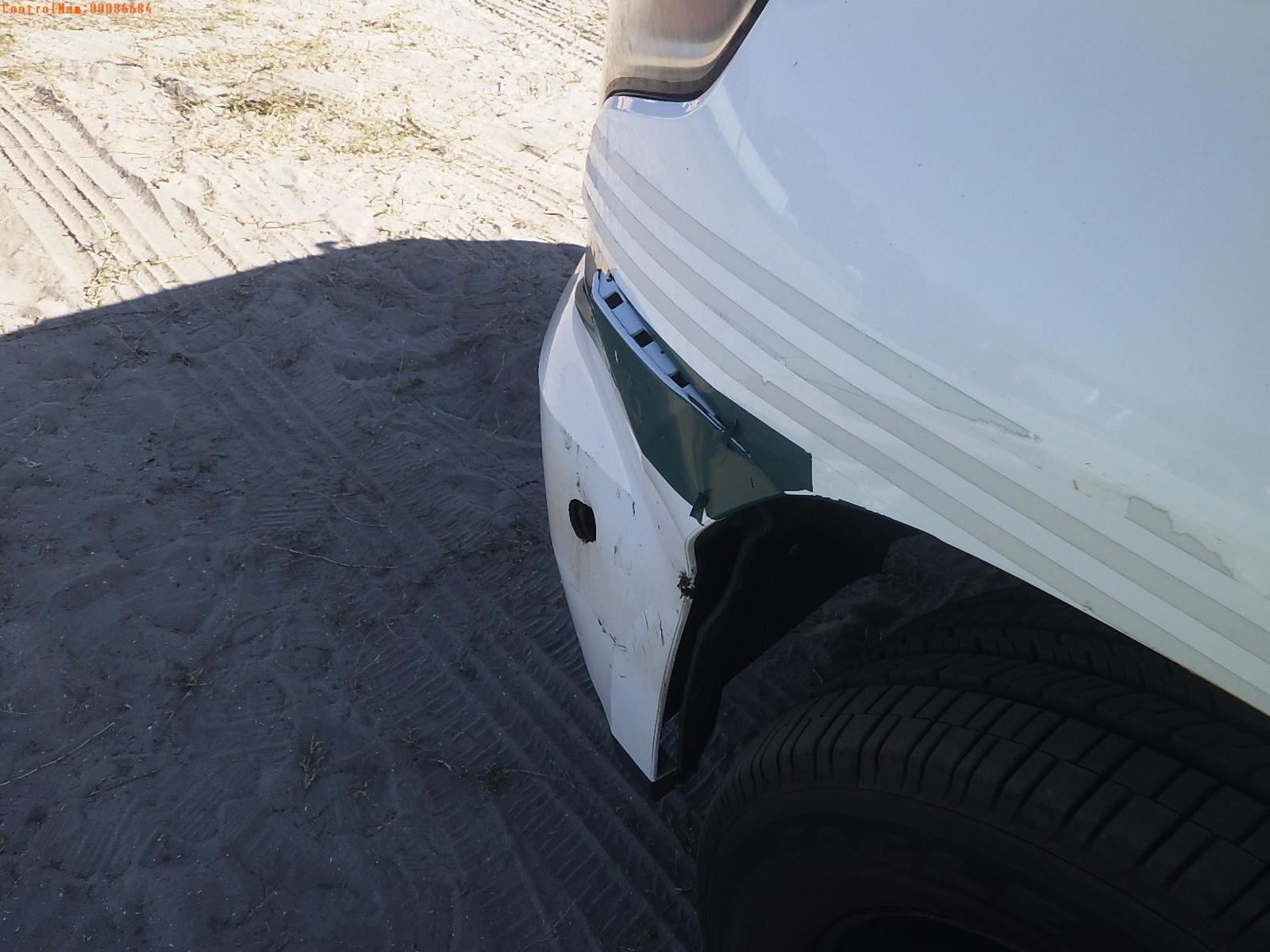 2-06249 (Cars-SUV 4D)  Seller: Gov-Pinellas County Sheriffs Ofc 2018 CHEV TAHOE