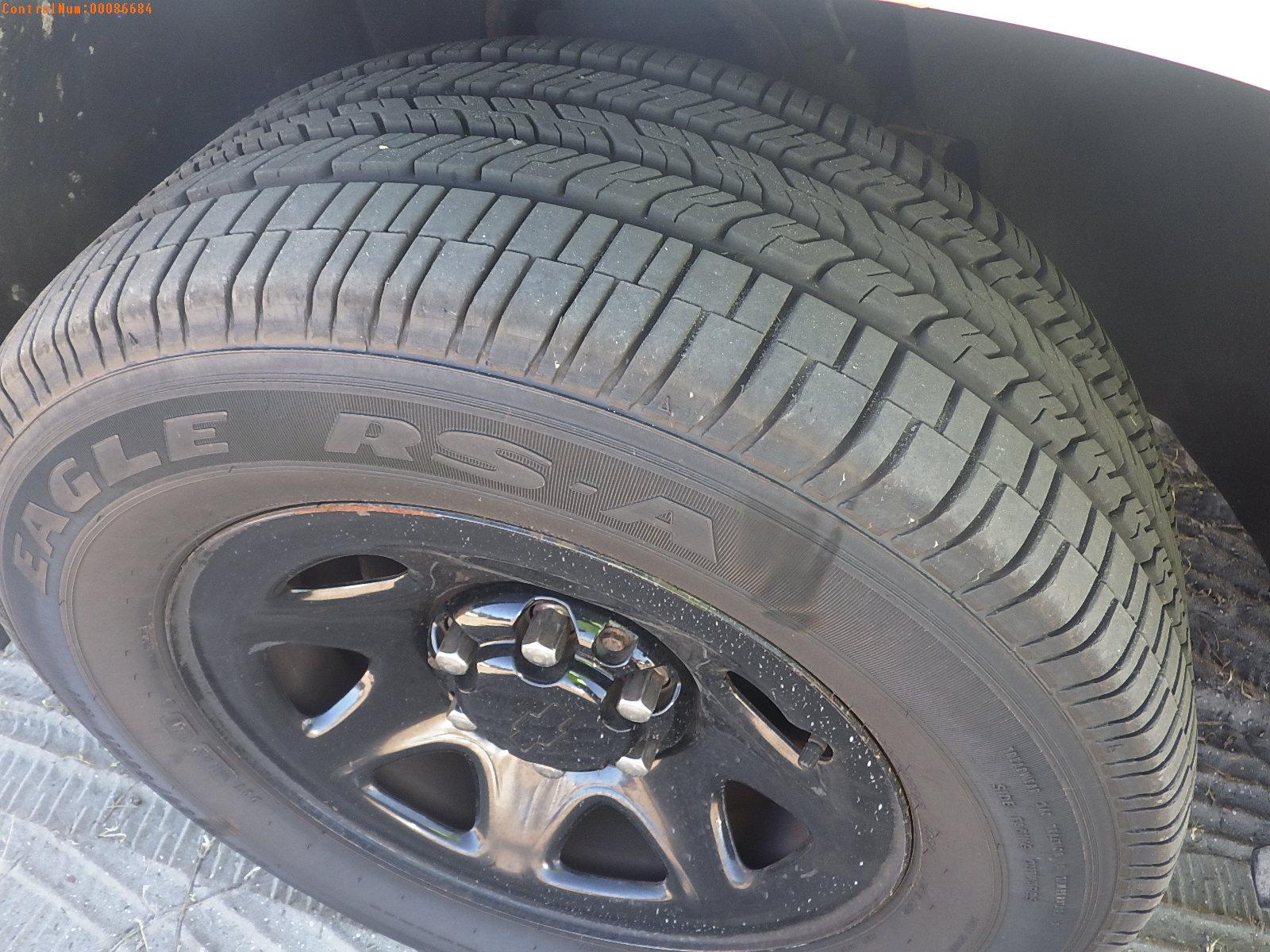 2-06249 (Cars-SUV 4D)  Seller: Gov-Pinellas County Sheriffs Ofc 2018 CHEV TAHOE