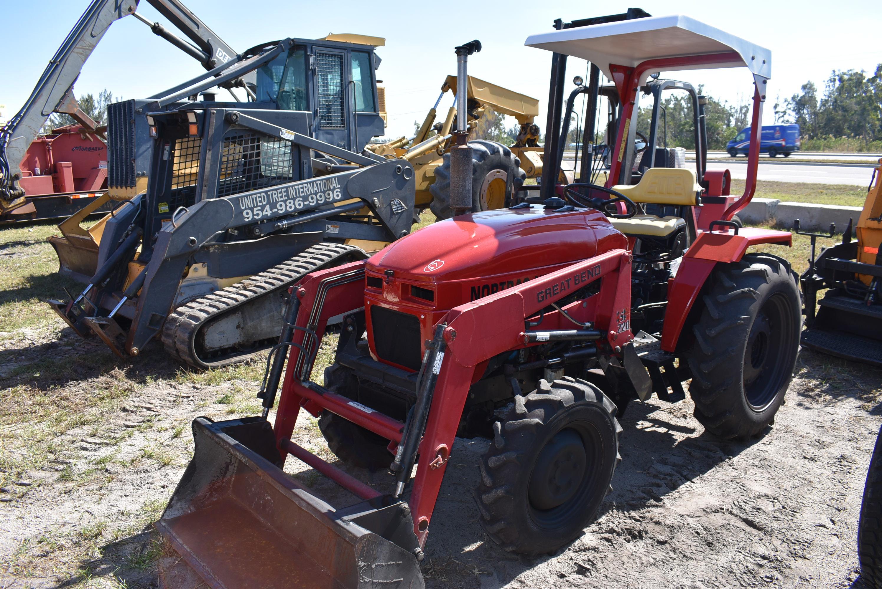 Nortrac NT254 4x4 Tractor Loader