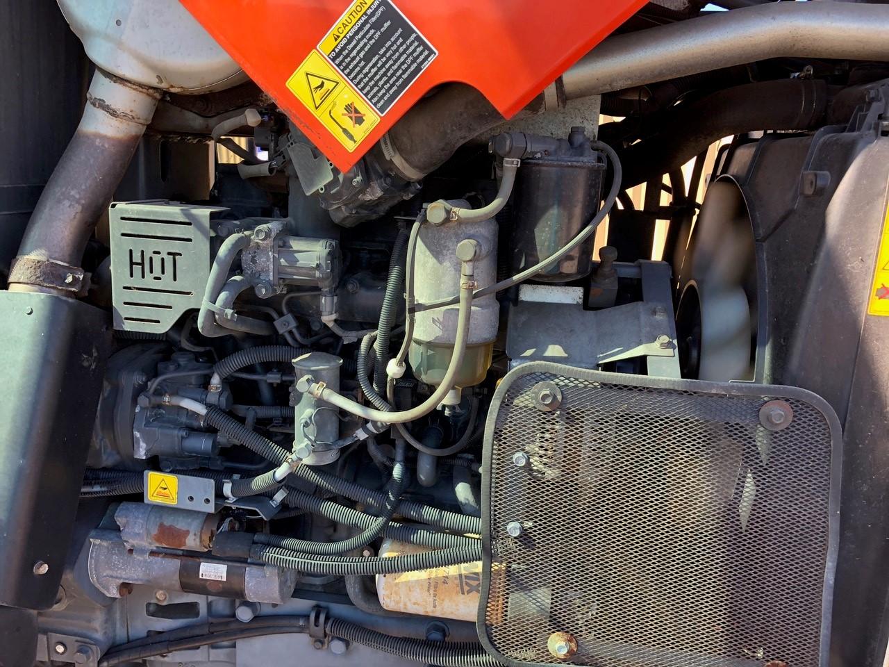 2013 Kubota M135GX 4WD Aggricultural Tractor