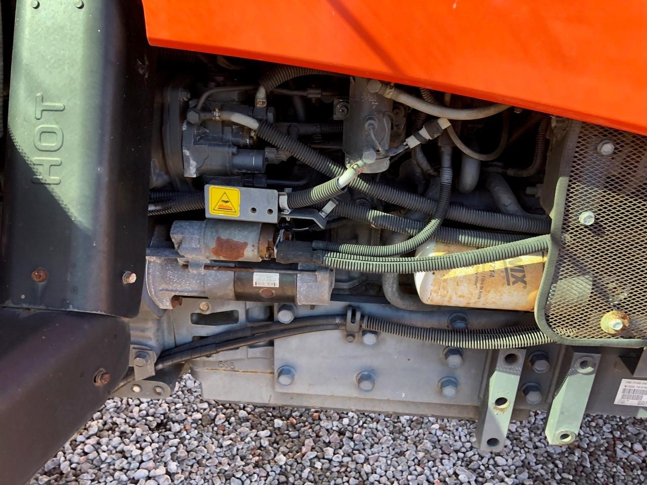 2013 Kubota M135GX 4WD Aggricultural Tractor