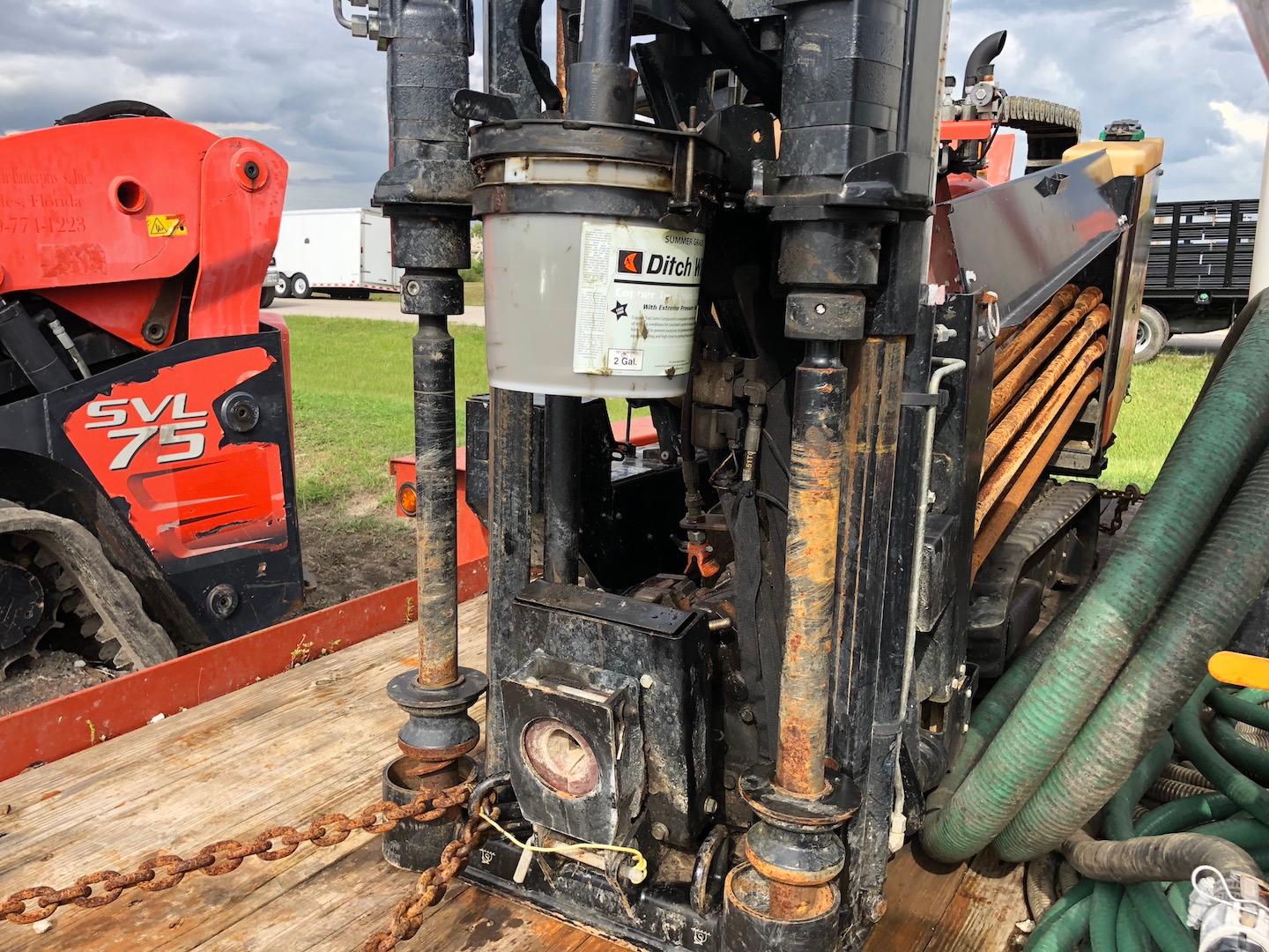 2016 Ditch Witch JT5 Horizontal Directional Drill Machine Set with Electronics