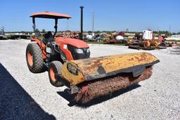 2015 Kubota MX5200F Broom Sweeper Tractor