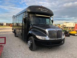 2004 International 3200 Limo Bus