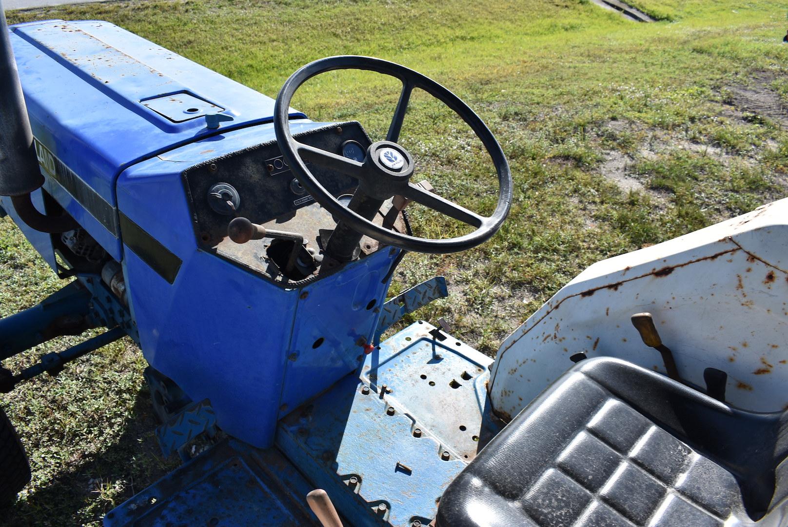 Ford New Holland 3415 Utilty Tractor