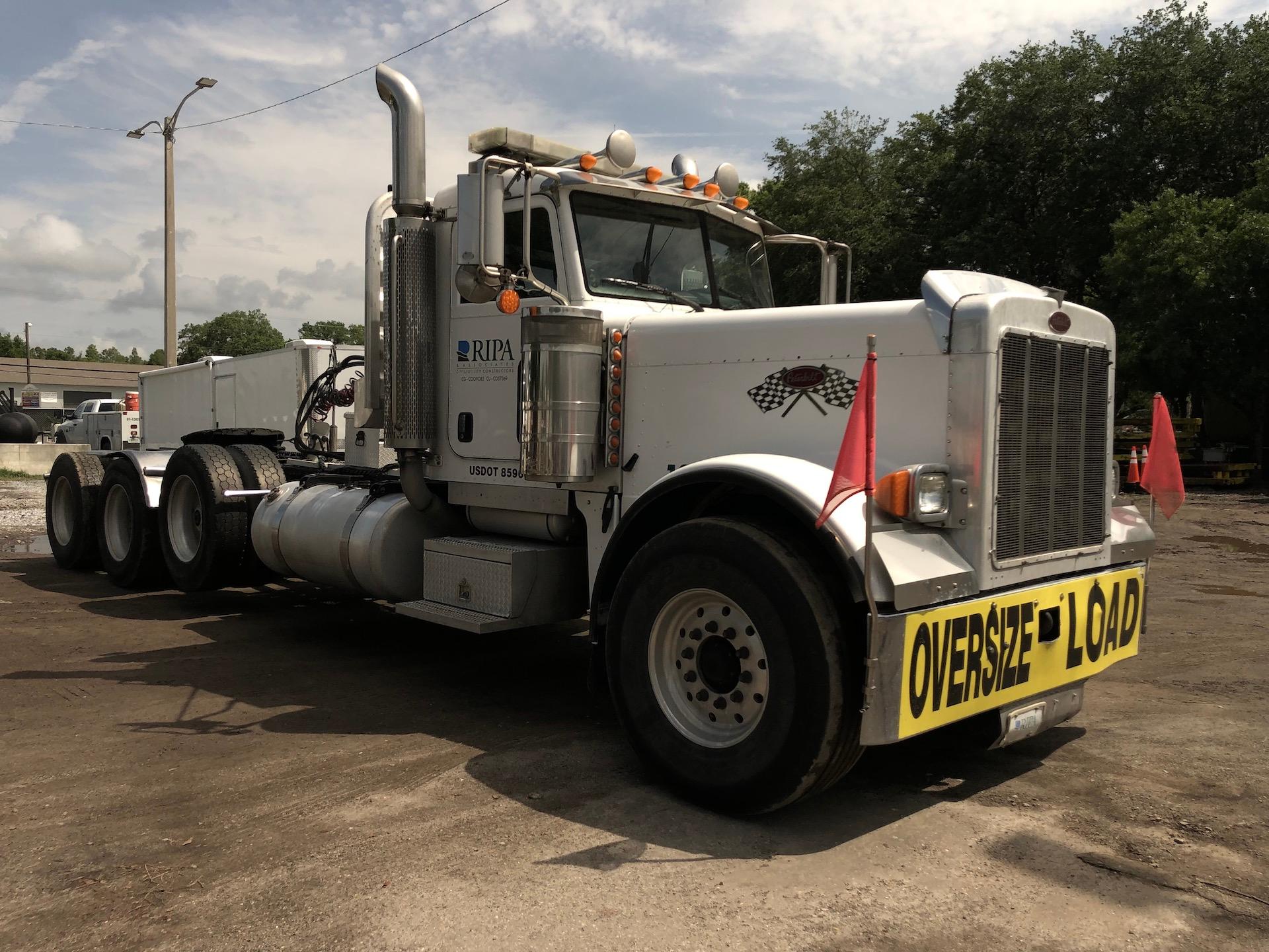 2005 Peterbilt 379 Tri Axle Truck Tractor (wetkit)
