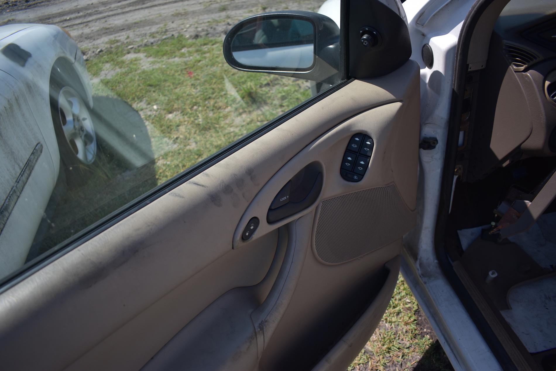 2001 Ford Focus Wagon