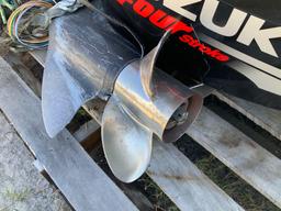 Suzuki 70HP Outboard Engine with 3 Blade Stainless Prop