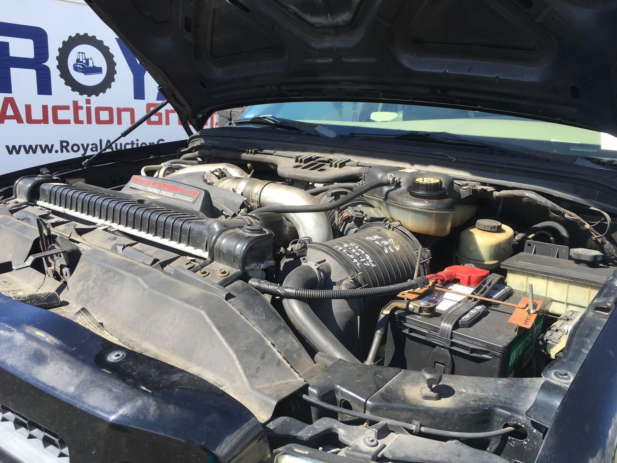 2005 Ford Excursion 4x4 Sport Utility Vehicle