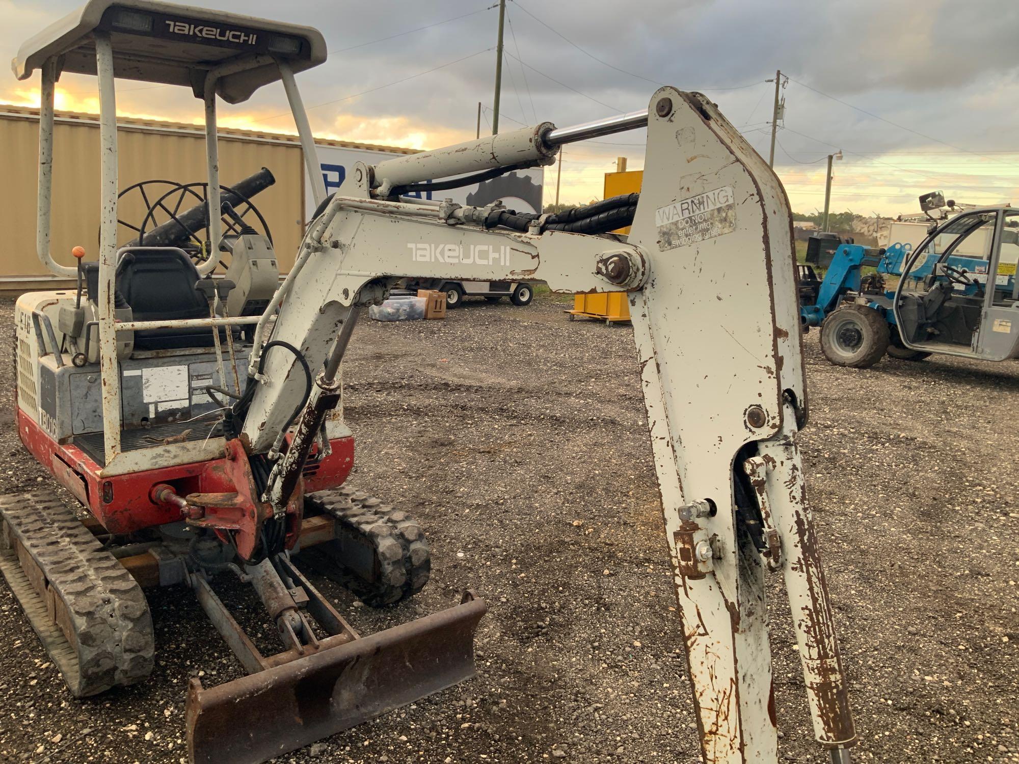 Takeuchi TB016 Mini Excavator