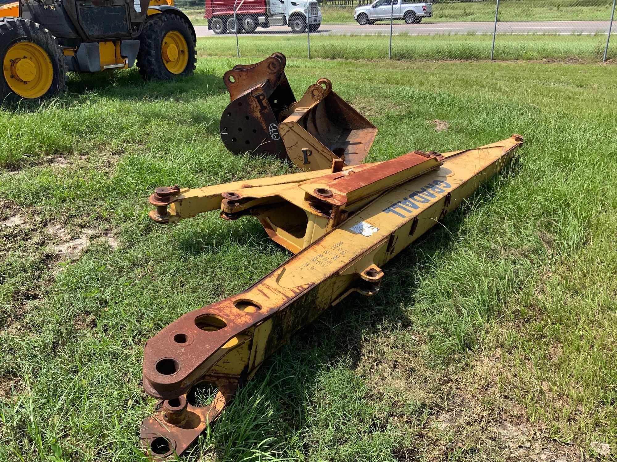 1994 Gradall G3WD 4x4 Grading Excavator with Attachments