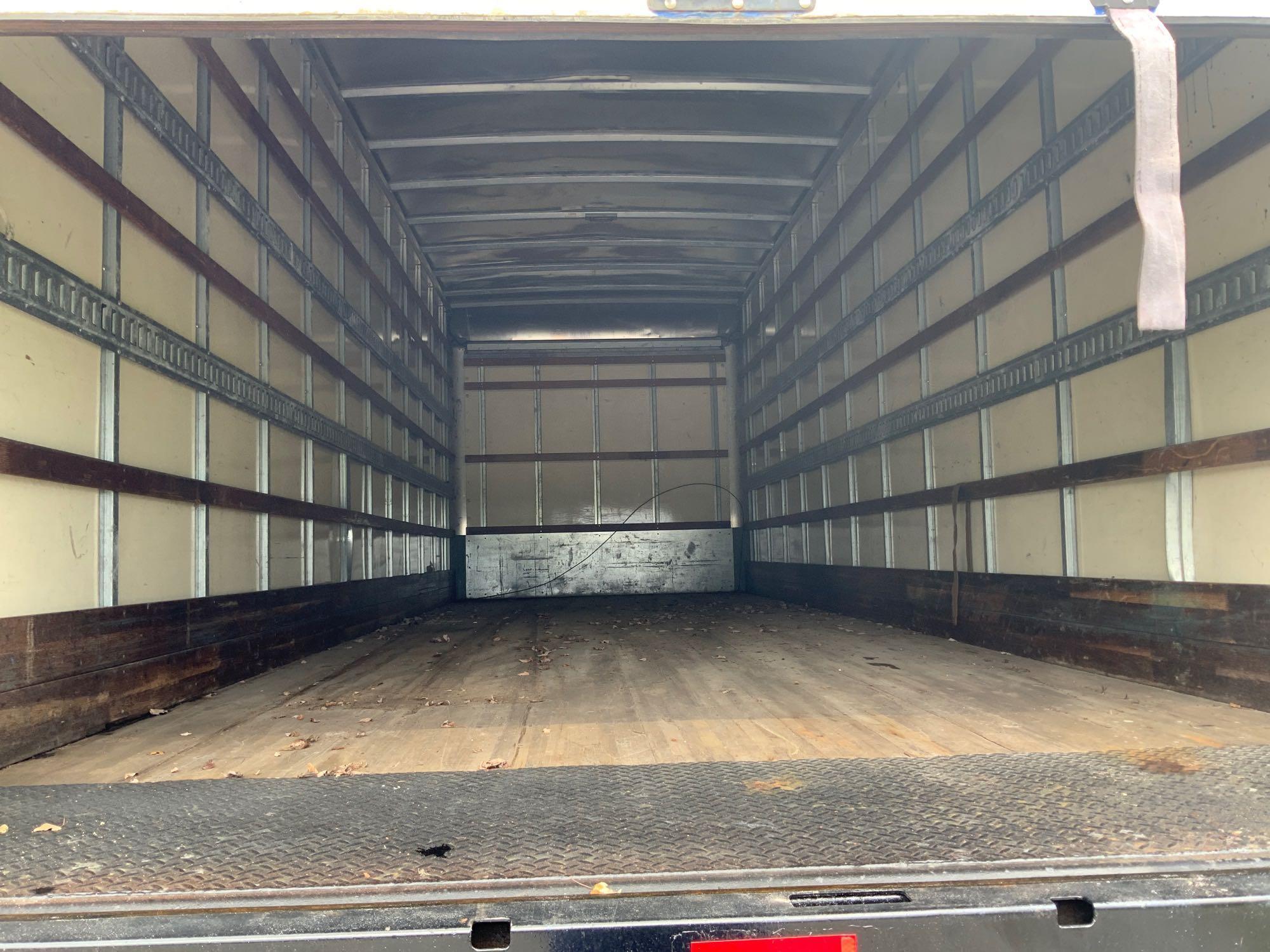 2013 International DuraStar 4300 Box Truck