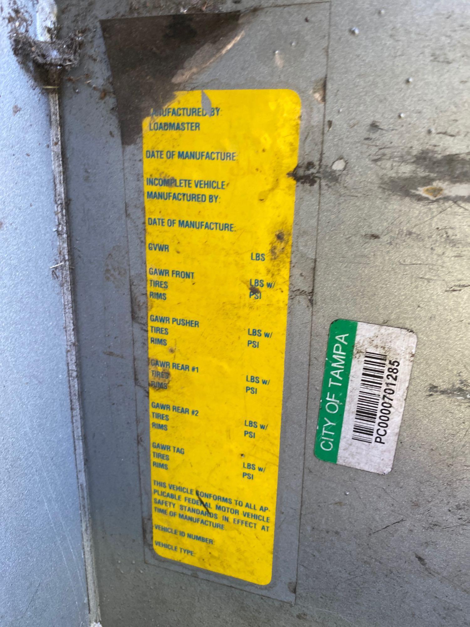 2008 Crane Carrier Co. Loadmaster Rear Packer Garbage Truck