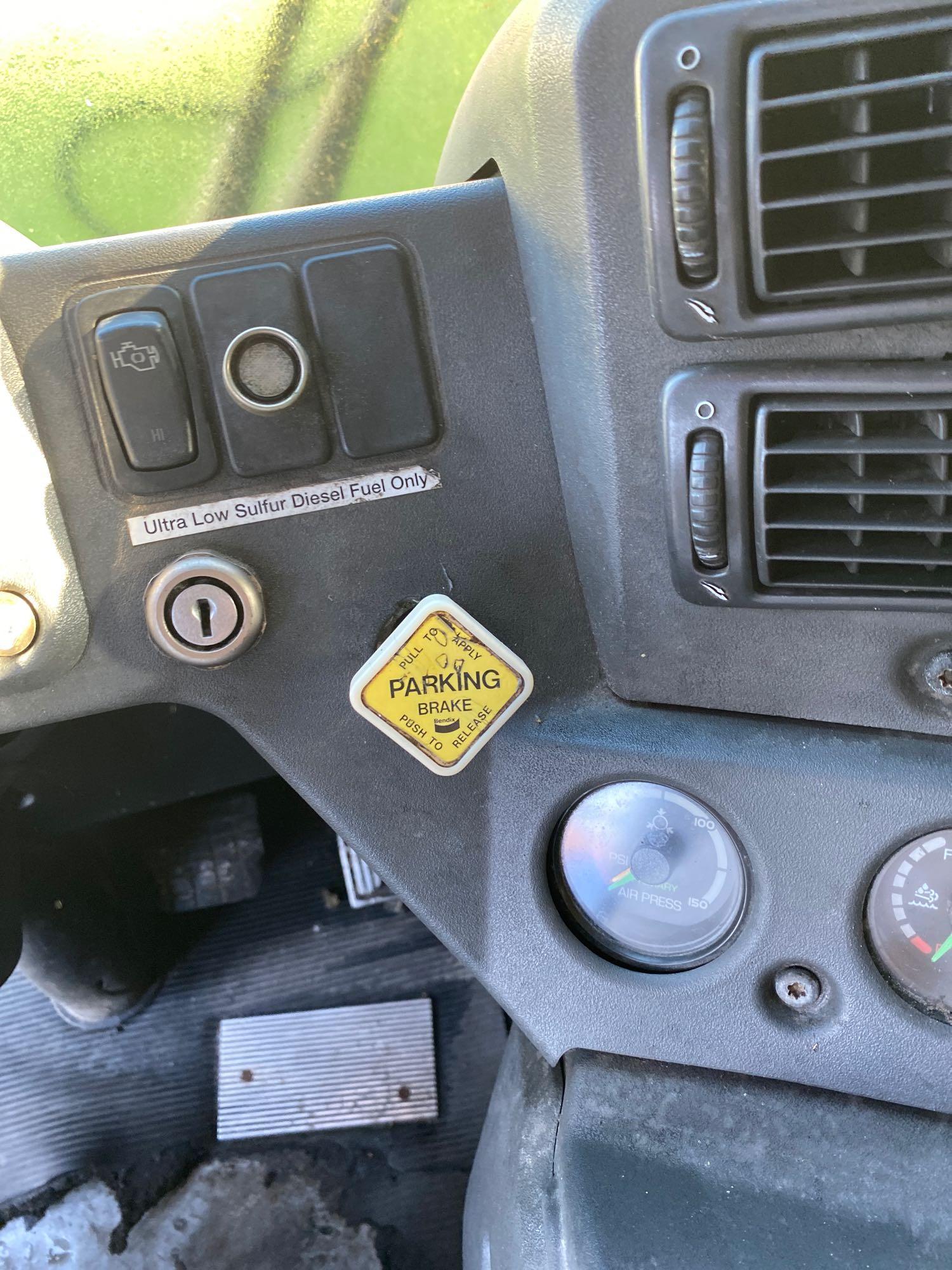 2013 Mack MRU613 40YD EZ-Pack Front Loader Garbage Truck