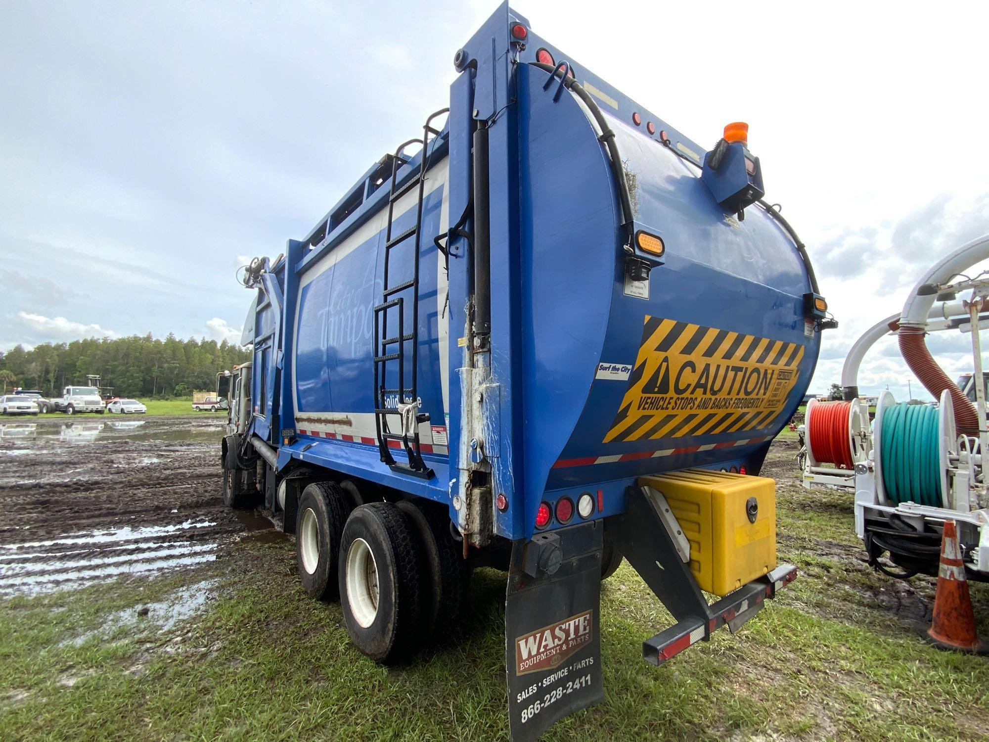 2013 Mack MRU613 40YD EZ-Pack Front Loader Garbage Truck