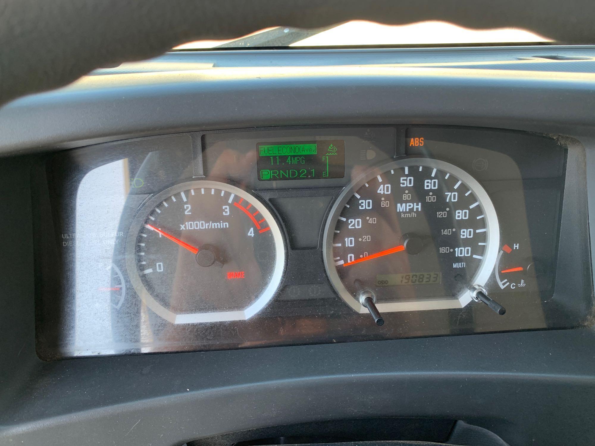 2012 Isuzu NPR 14FT Box Truck