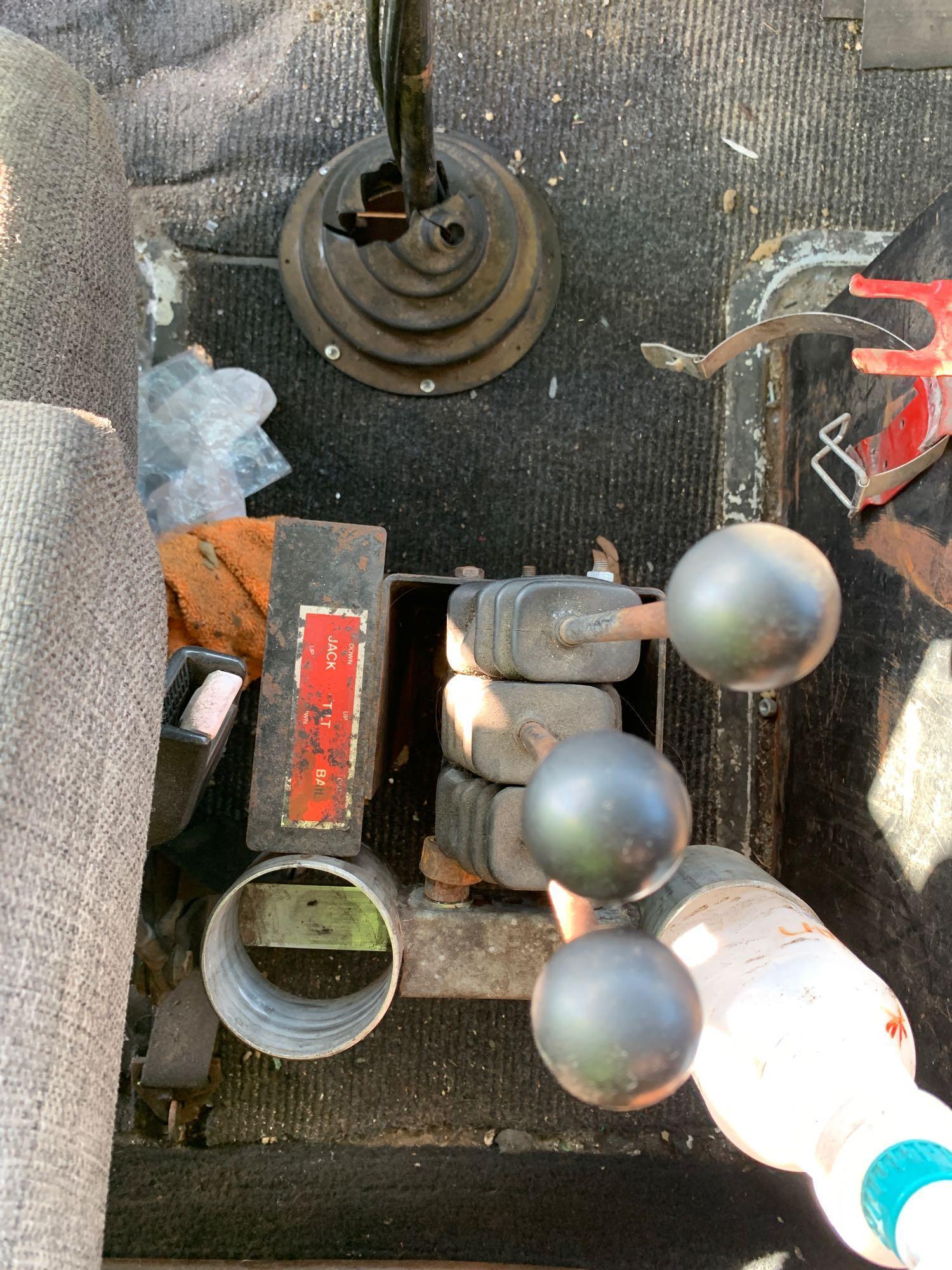 1991 Kenworth T800 T/A Rolloff Truck with Dumpster