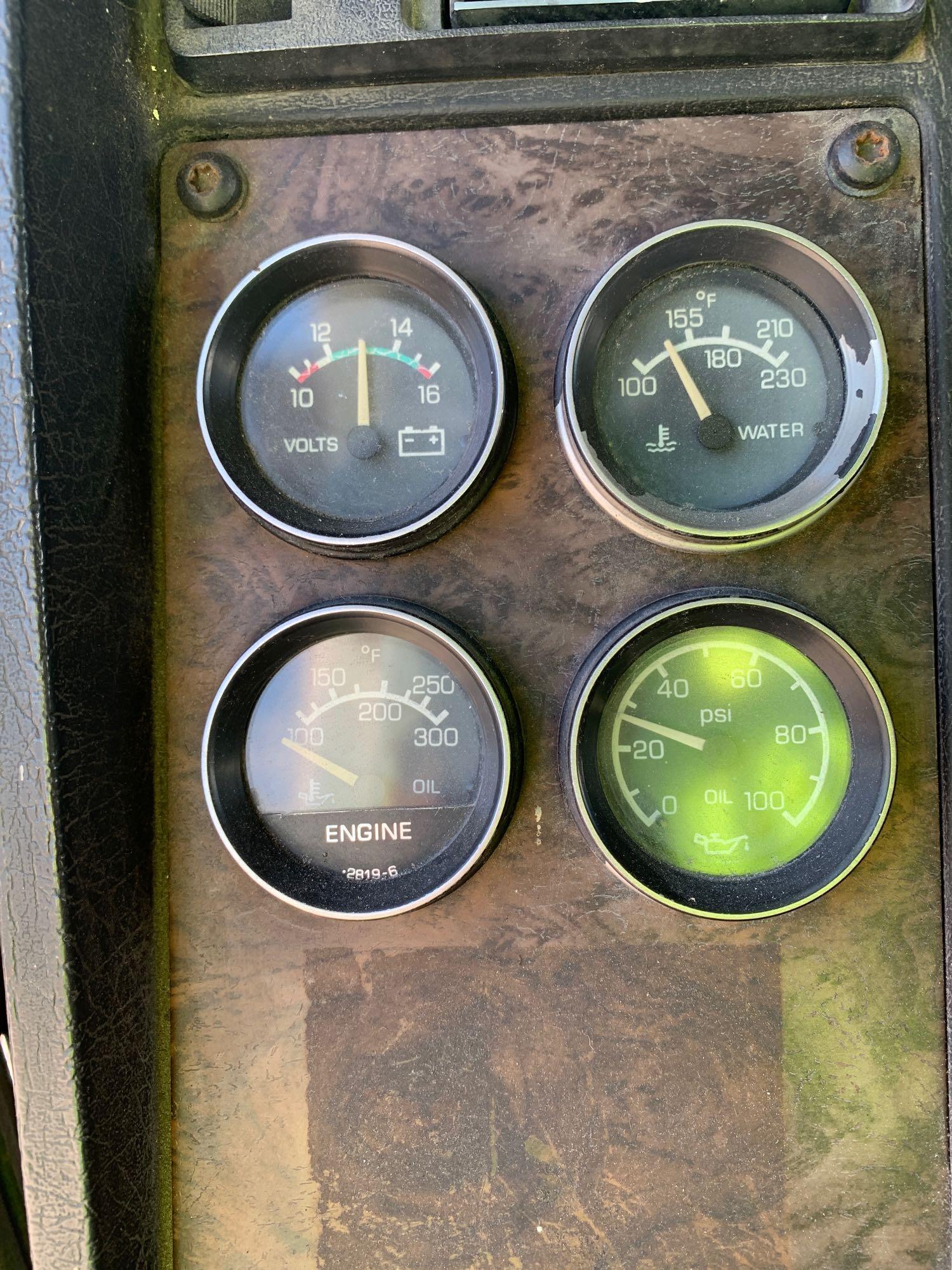 1991 Kenworth T800 T/A Rolloff Truck with Dumpster