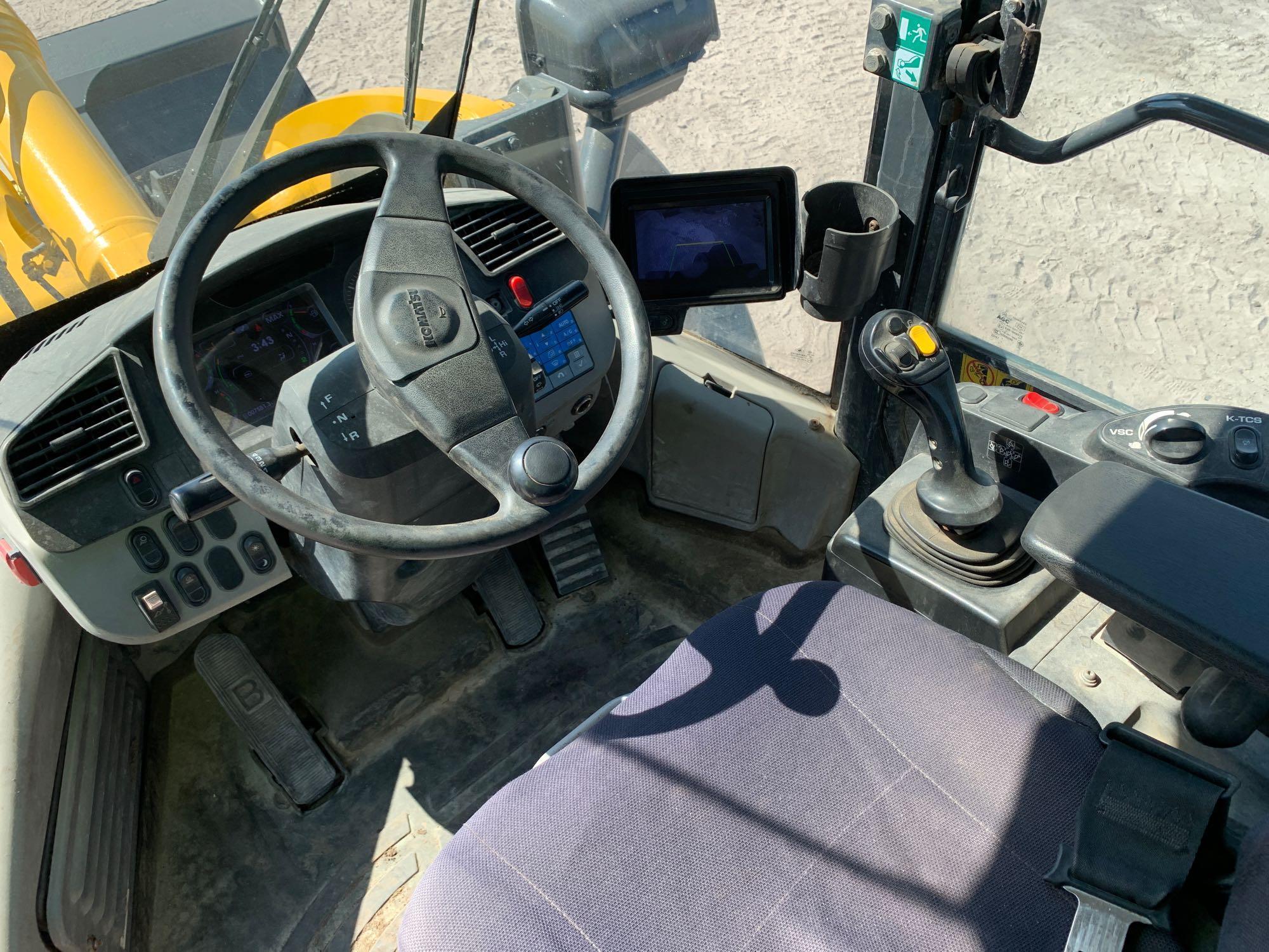 2014 Komatsu WA320-7 Articulated Wheel Loader