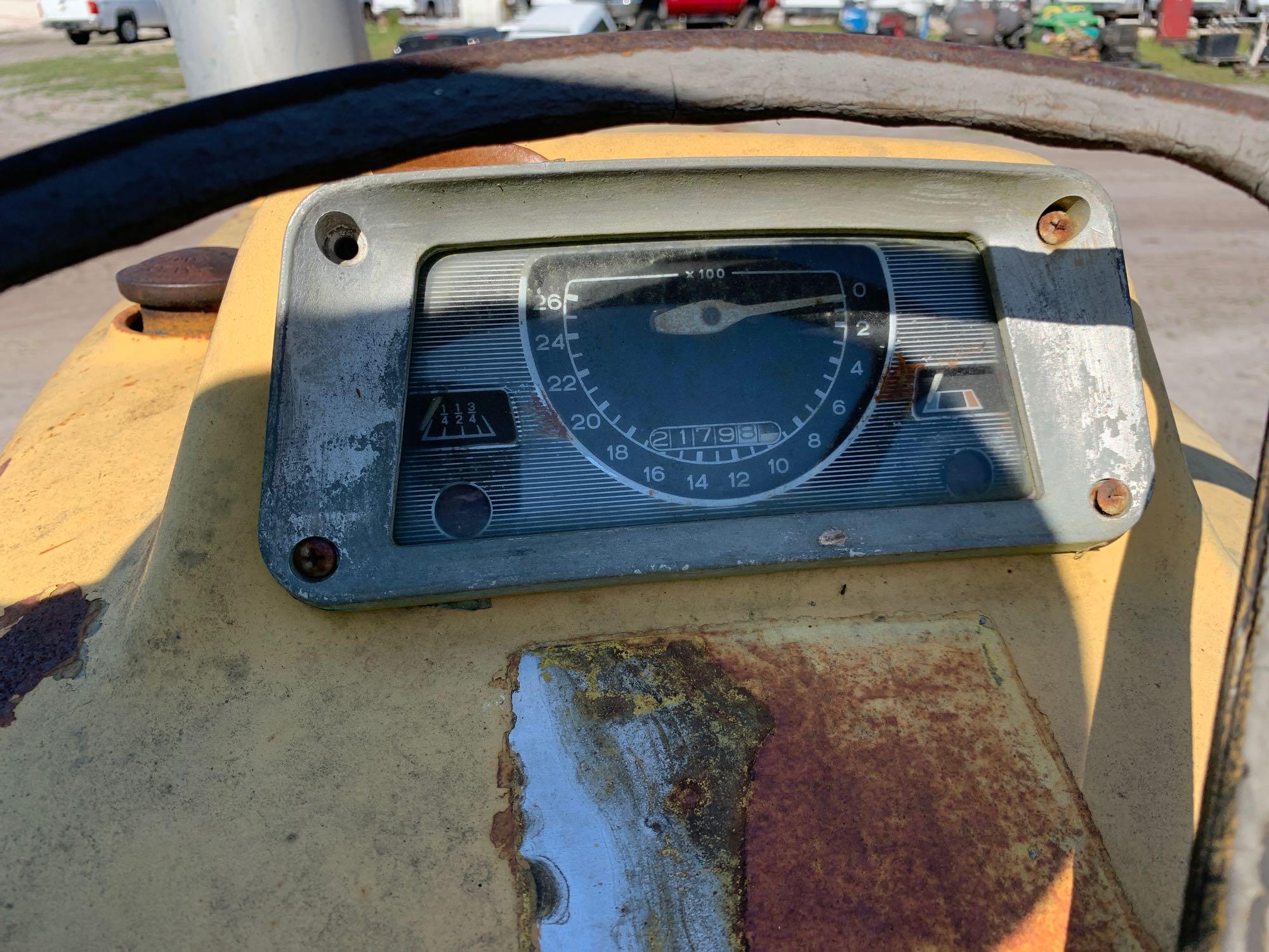 Ford 3400 Utility Tractor