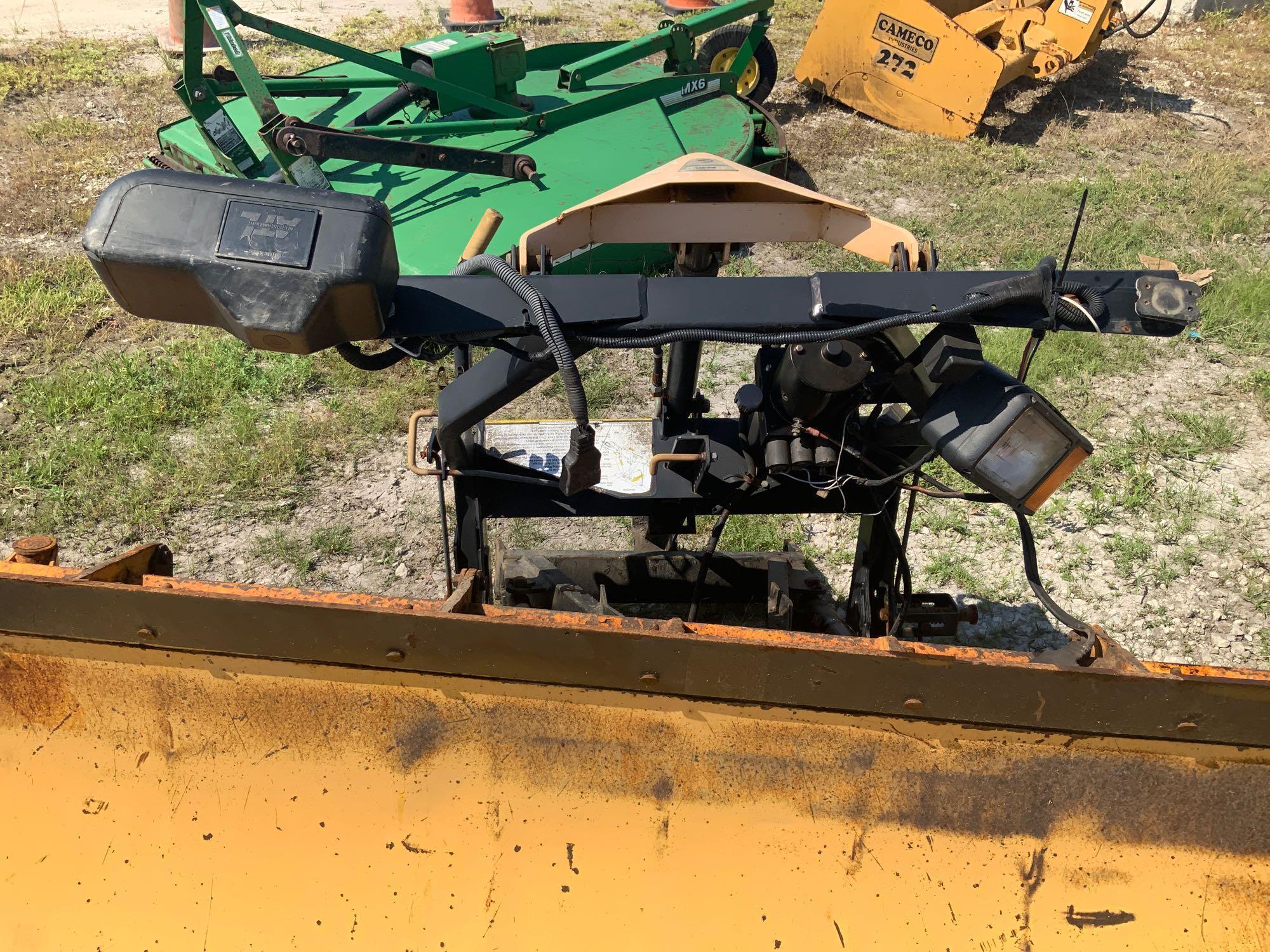 8ft Snowplow Minute Mount 2 Truck Attachment