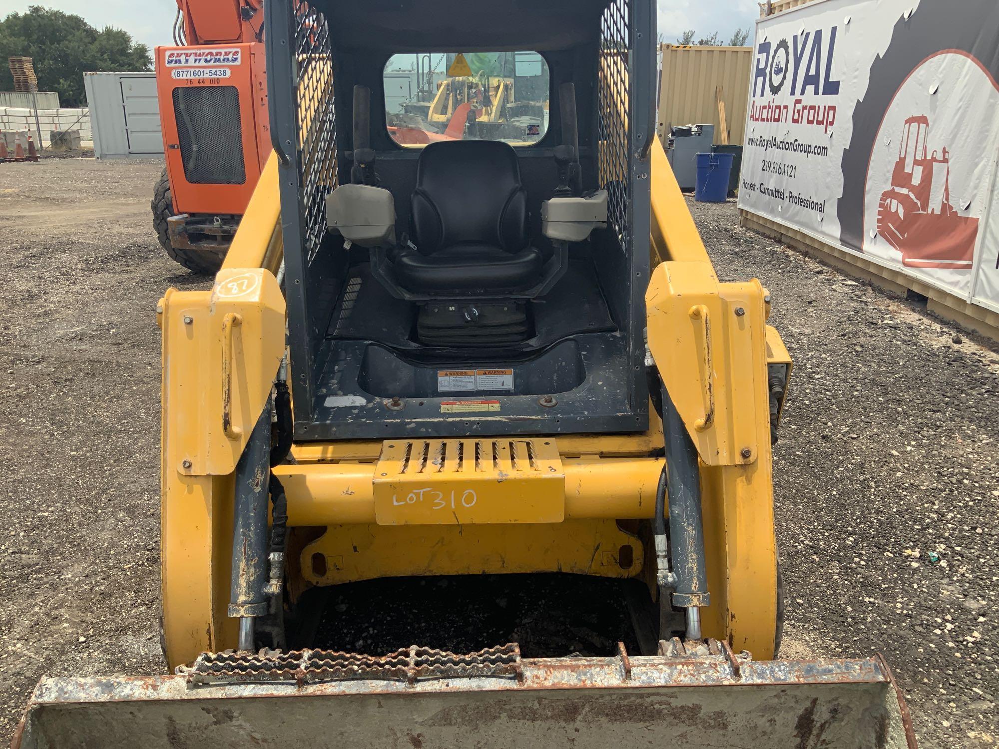 2016 GEHL RT175 Compact Track Loader Skid Steer