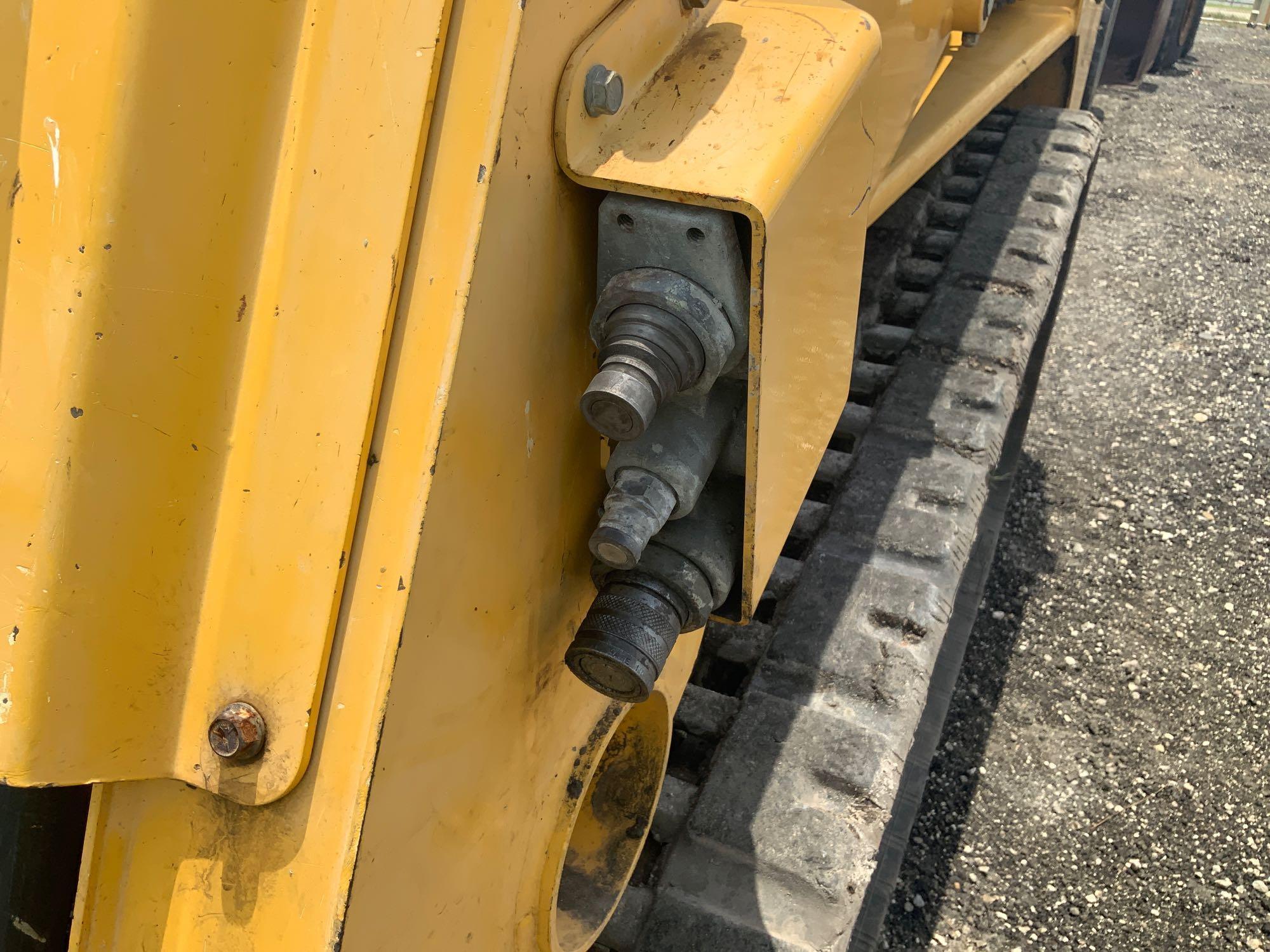 2016 GEHL RT175 Compact Track Loader Skid Steer