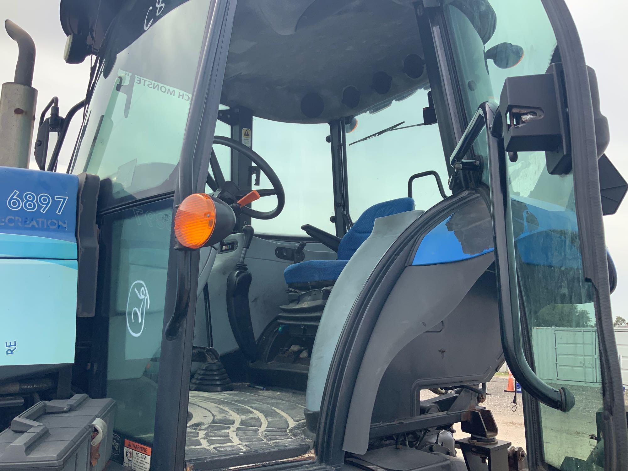 2014 New Holland TS6. 120HC 4x4 Tractor