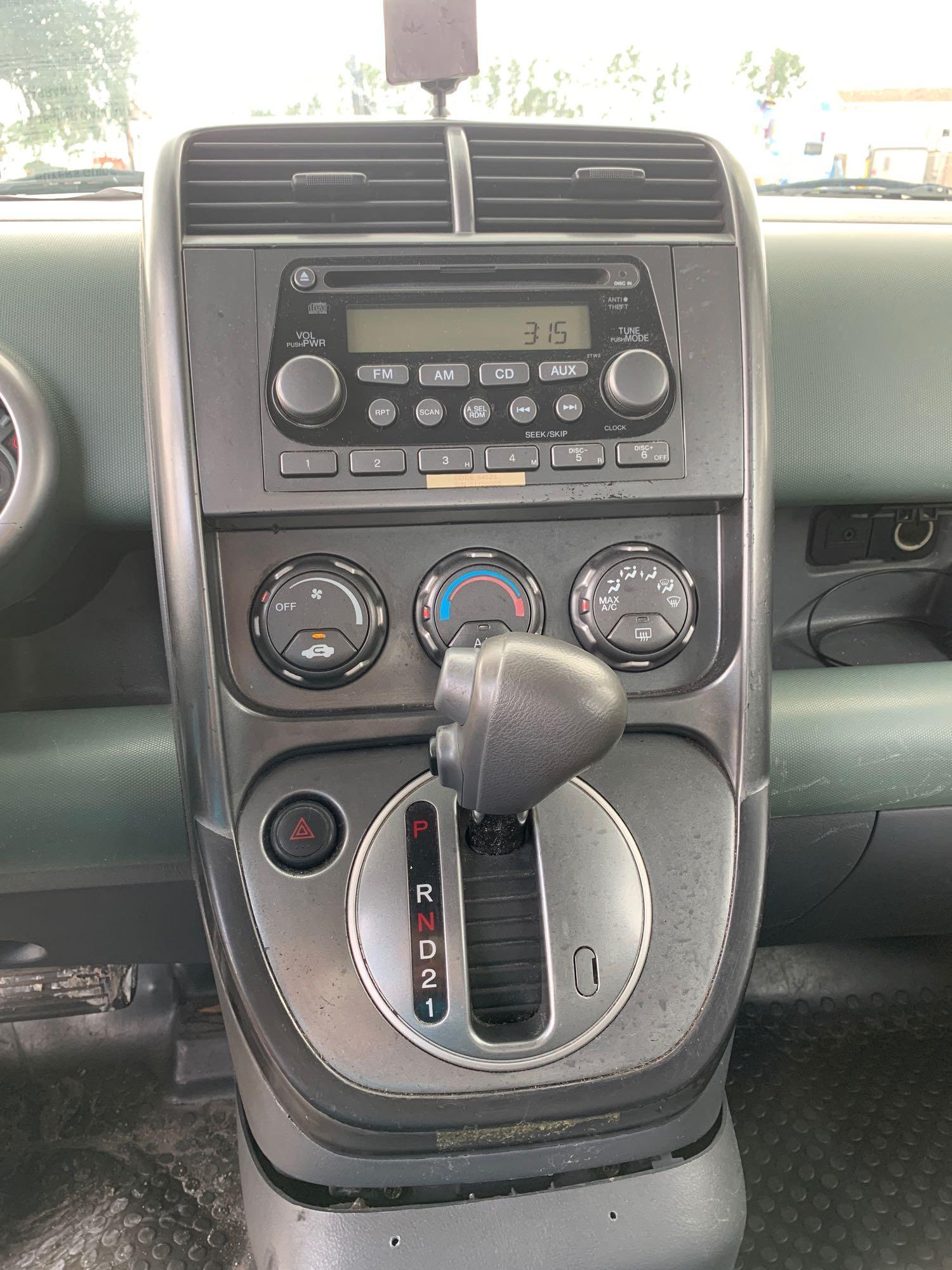 2003 Honda Element AWD Sport Utility Vehicle