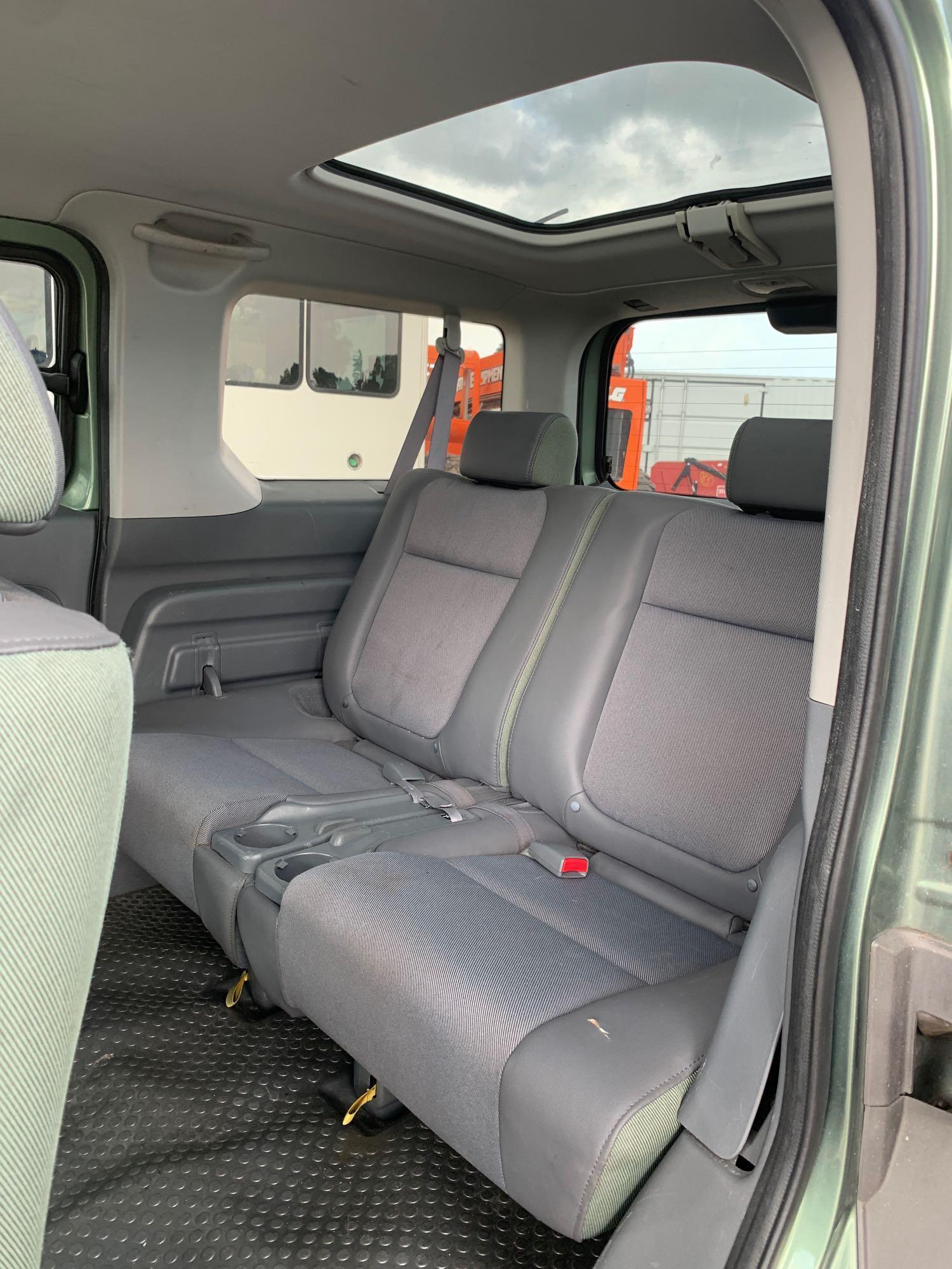 2003 Honda Element AWD Sport Utility Vehicle