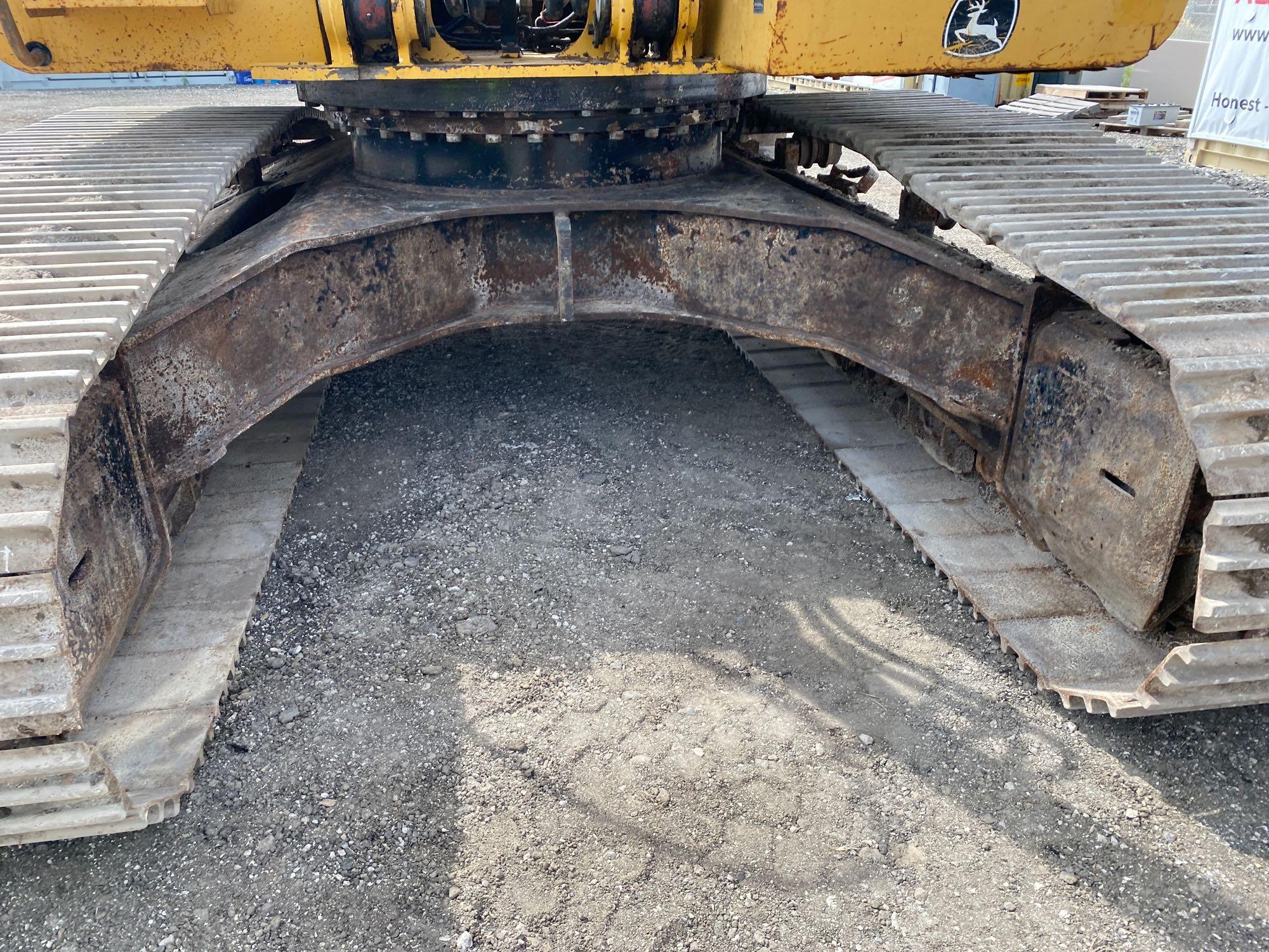 John Deere 350D LC Hydraulic Excavator