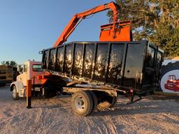 2004 Peterbilt 330 Grapple Truck