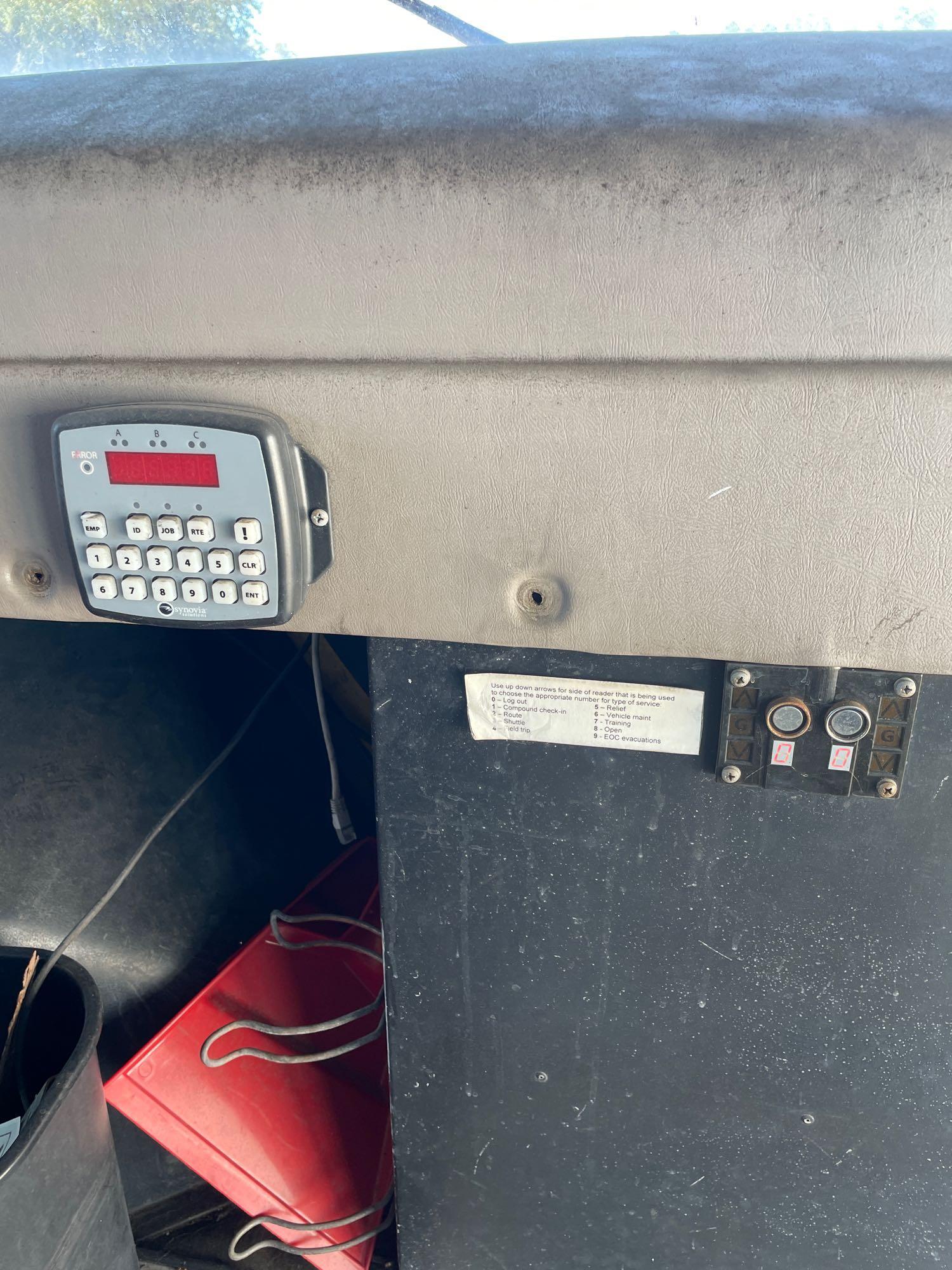 2003 IC Corporation 3000IC