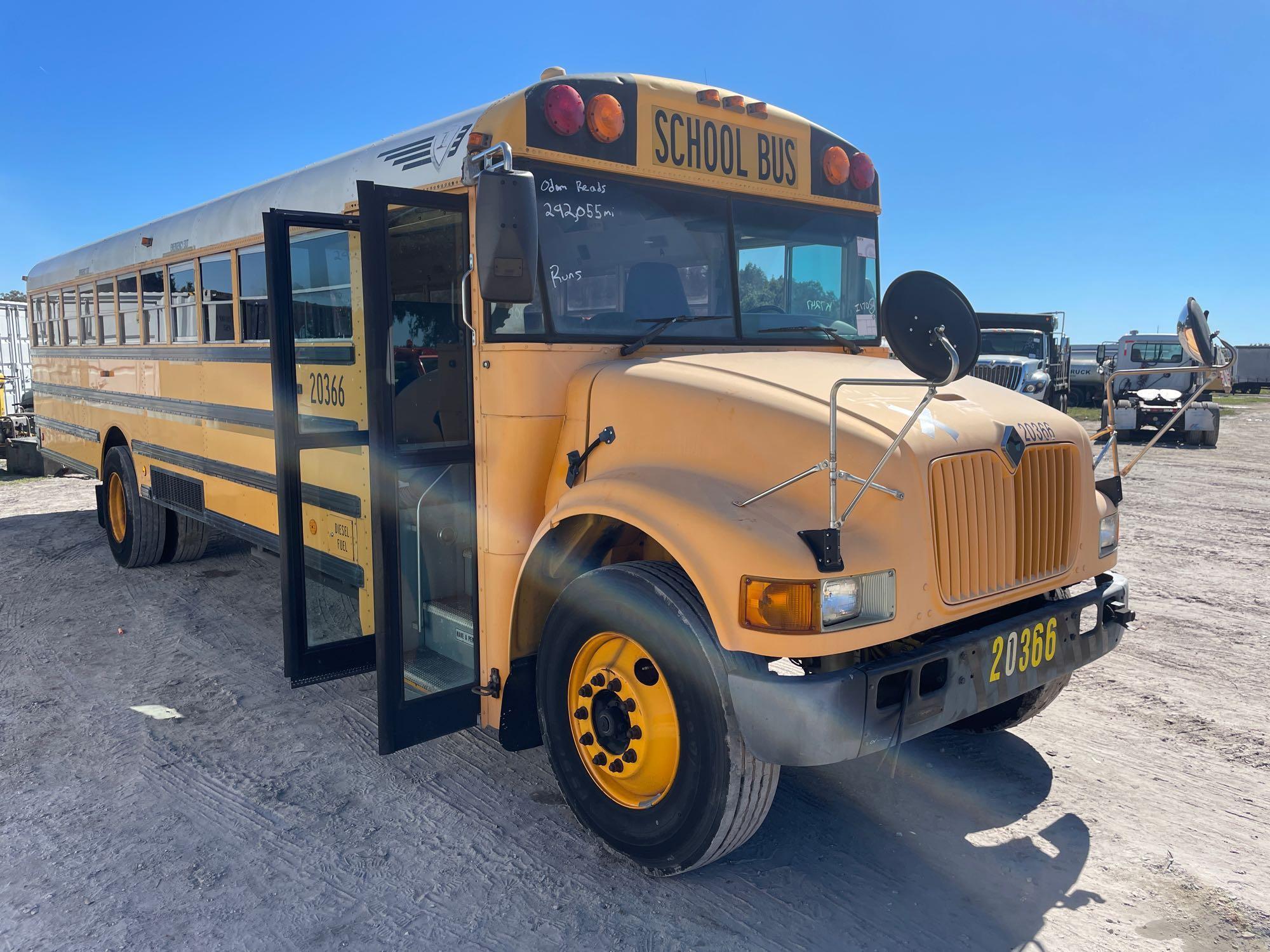 2003 IC Corporation 3000IC