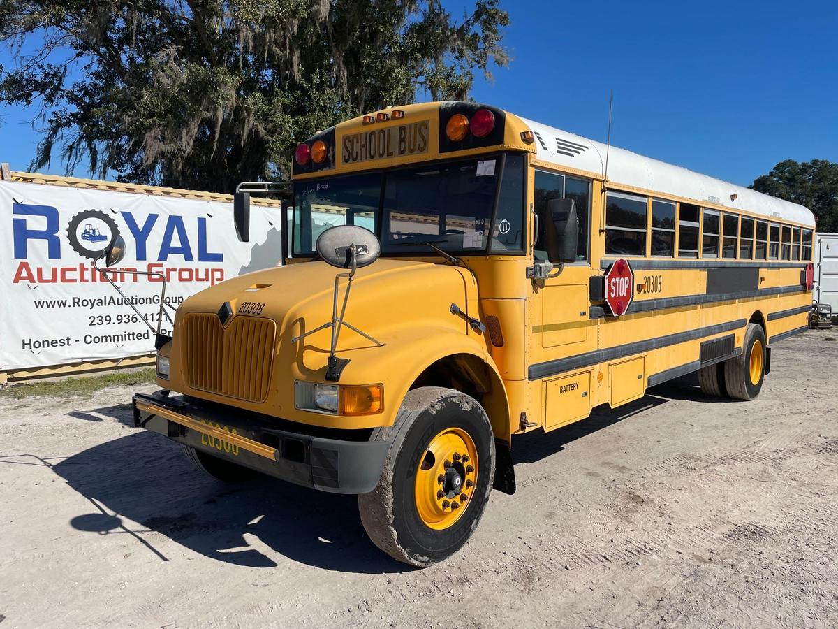 2003 IC Corporation 3000IC 71 Passenger Bus