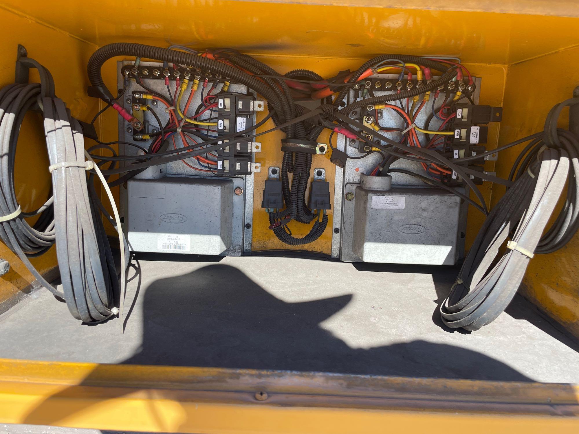 2003 IC Corporation 3000IC 71 Passenger Bus