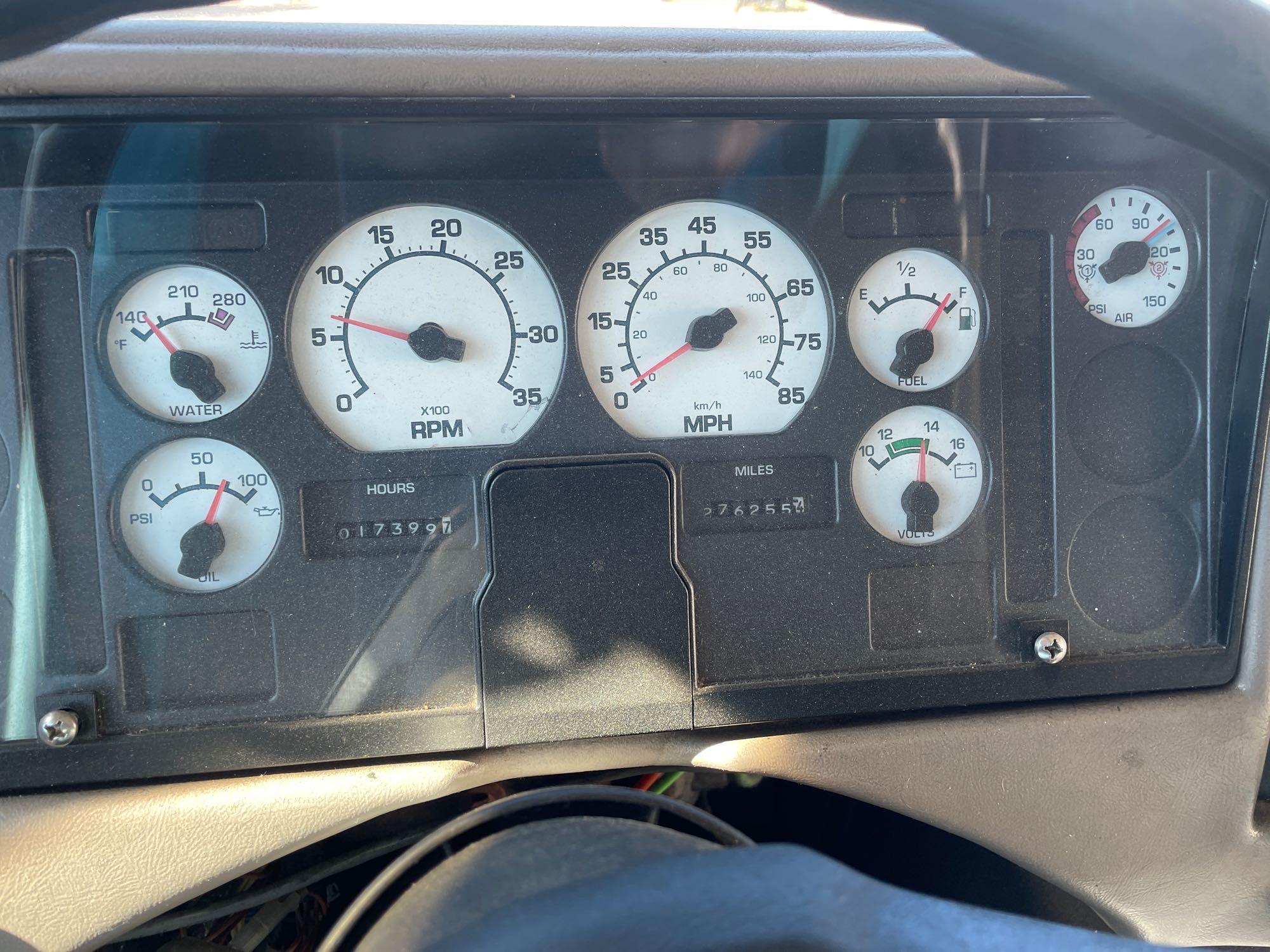 2003 IC Corporation 3000IC 71 Passenger Bus