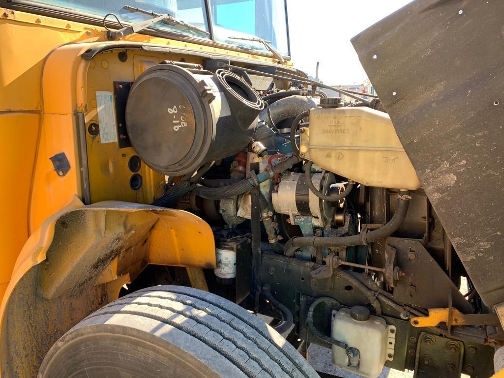 2003 IC Corporation 3000IC 66 Passenger Bus