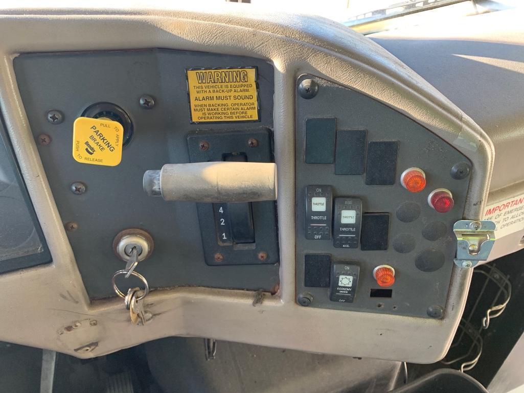 2003 IC Corporation 3000IC 66 Passenger Bus