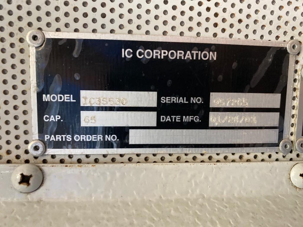 2003 IC Corporation 3000IC 72 Passenger Bus