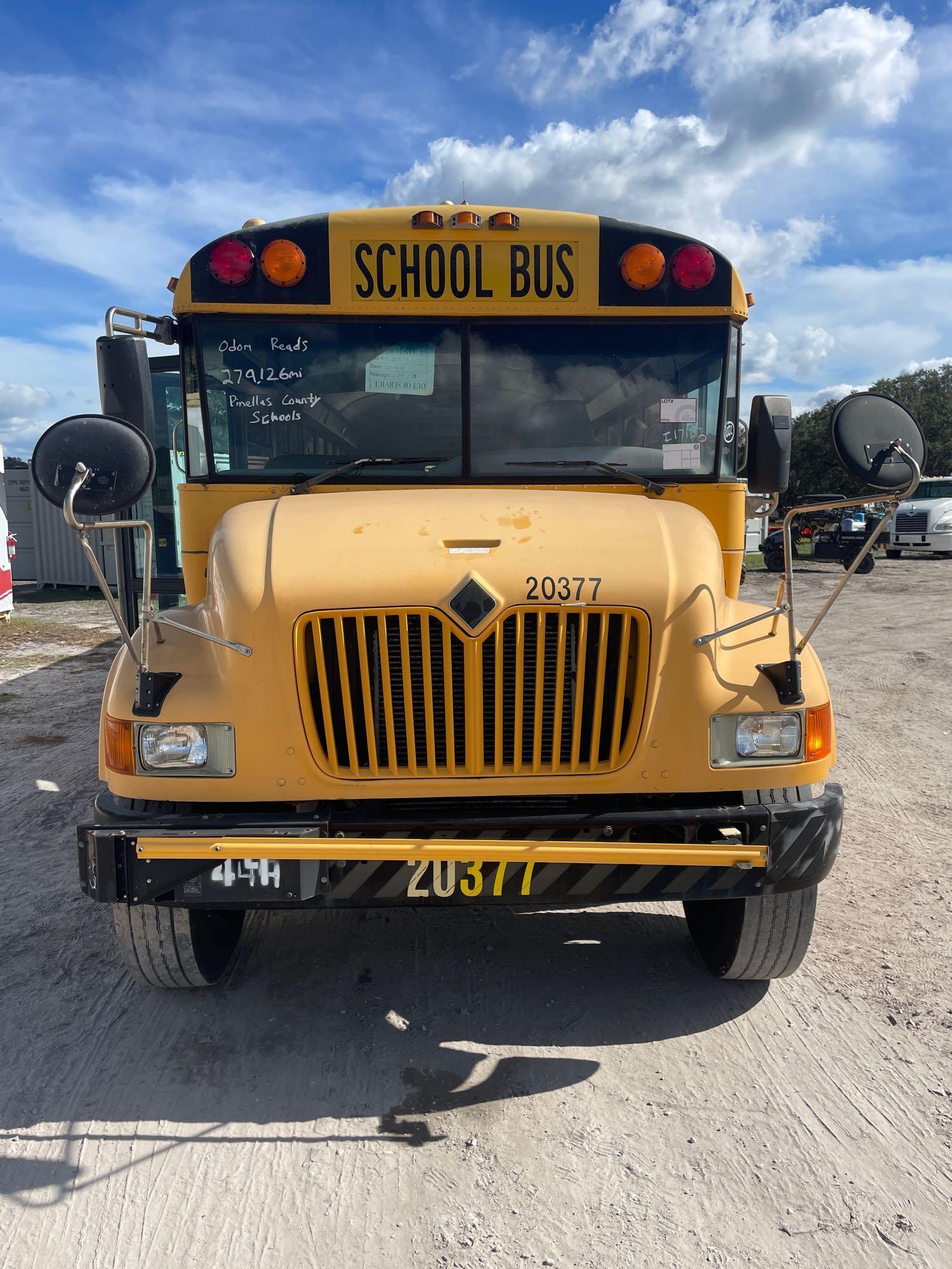 2003 IC Corporation 3000IC 71 Passenger Bus