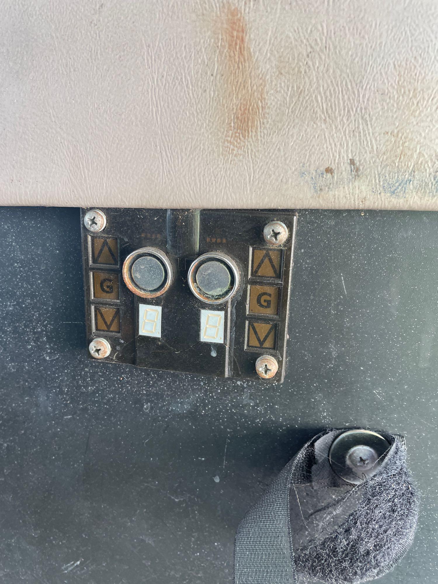 2003 IC Corporation 3000IC 71 Passenger Bus
