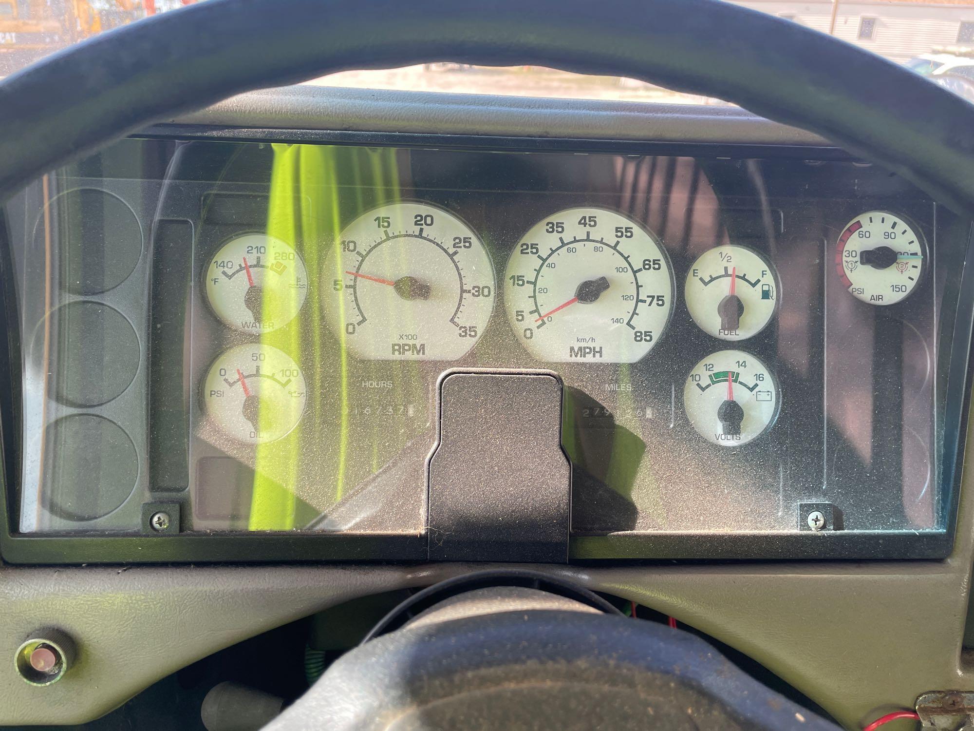 2003 IC Corporation 3000IC 71 Passenger Bus