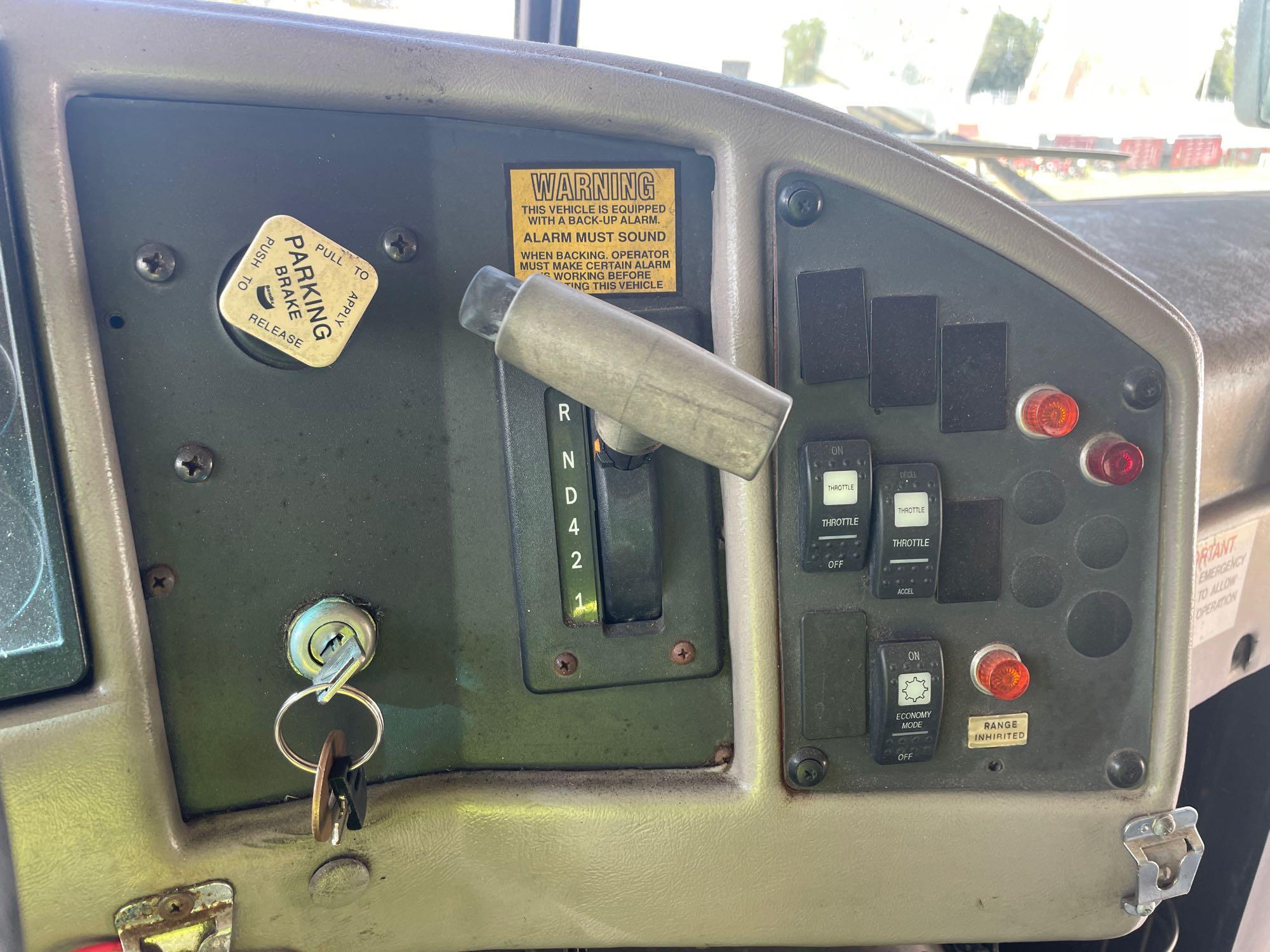 2003 IC Corporation 3000IC 71 Passenger Bus