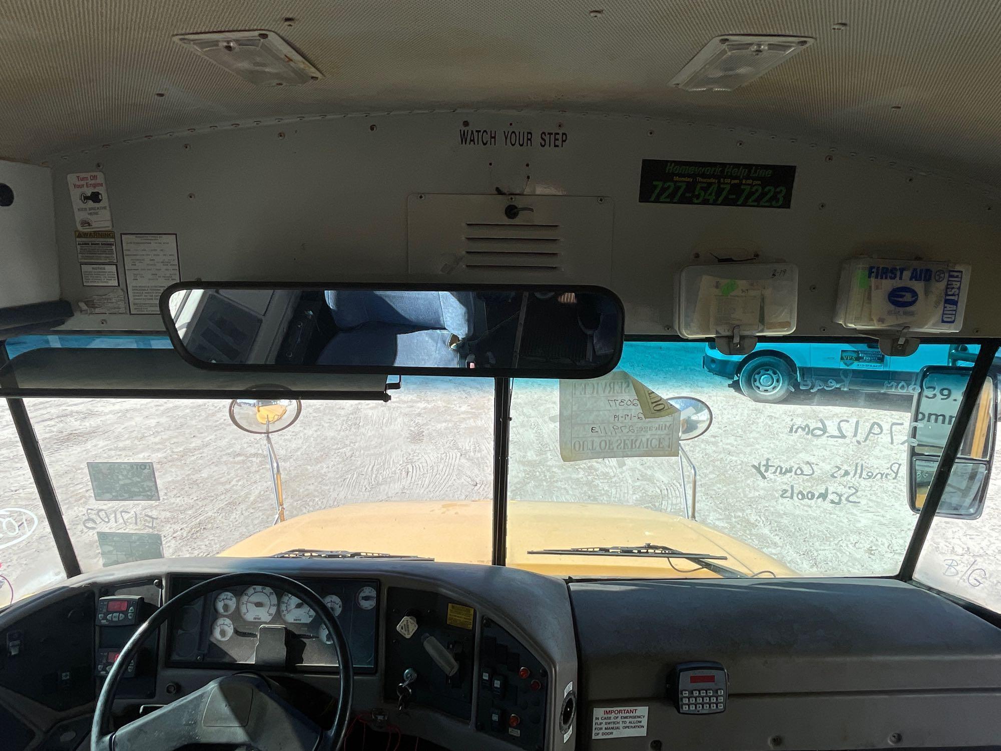 2003 IC Corporation 3000IC 71 Passenger Bus