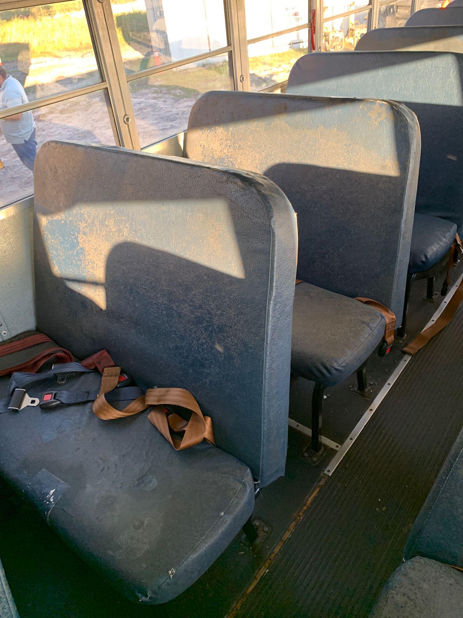 2003 IC Corporation 3000IC Passenger Bus